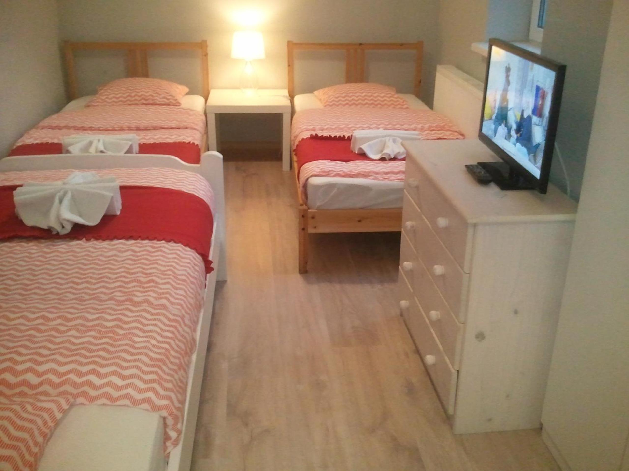 Triple Room with Shared Bathroom photo 2