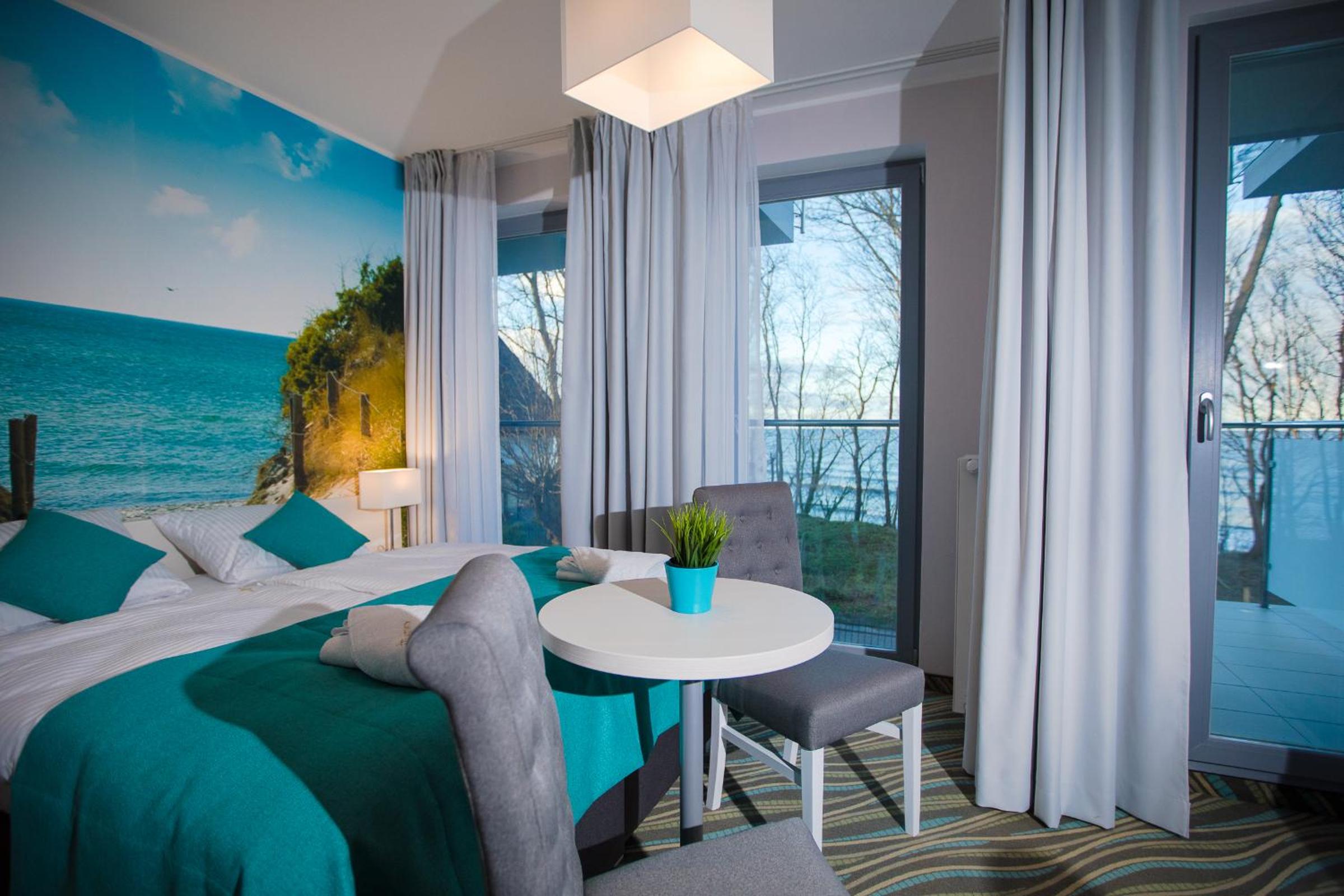 Double Room with Balcony and Sea View photo 2
