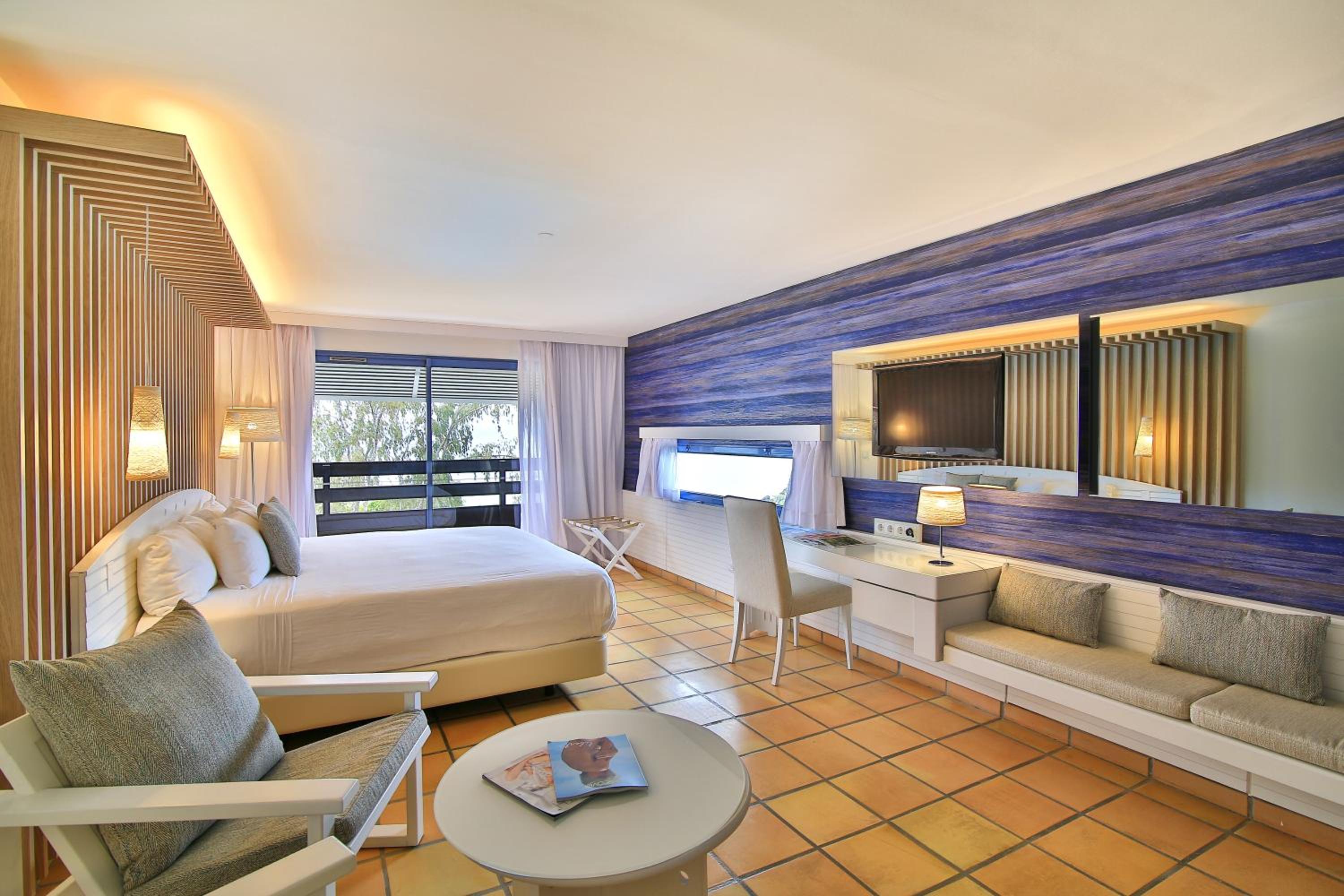 Sea View King Junior Suite - Photo 2