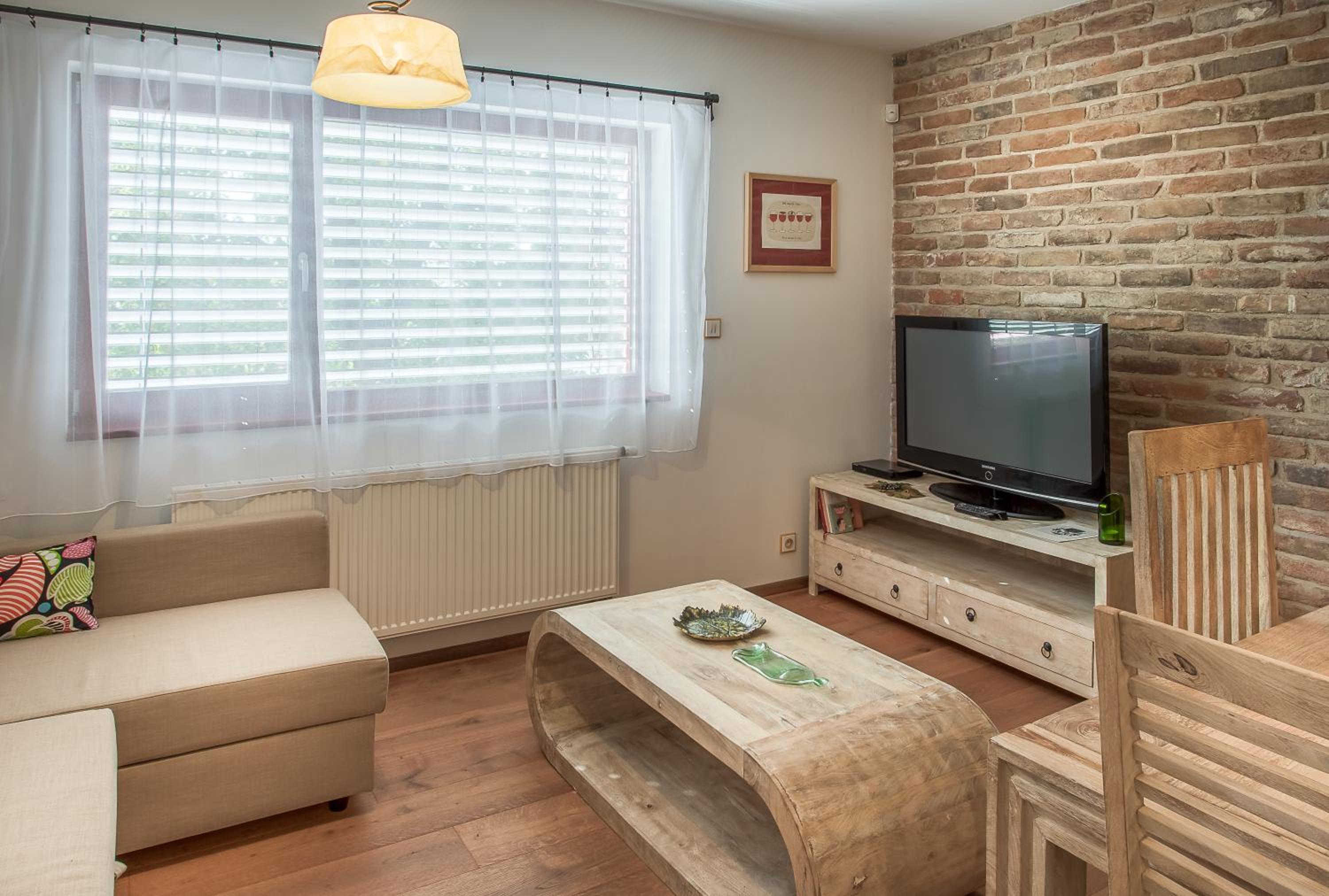Superior Apartment photo 2