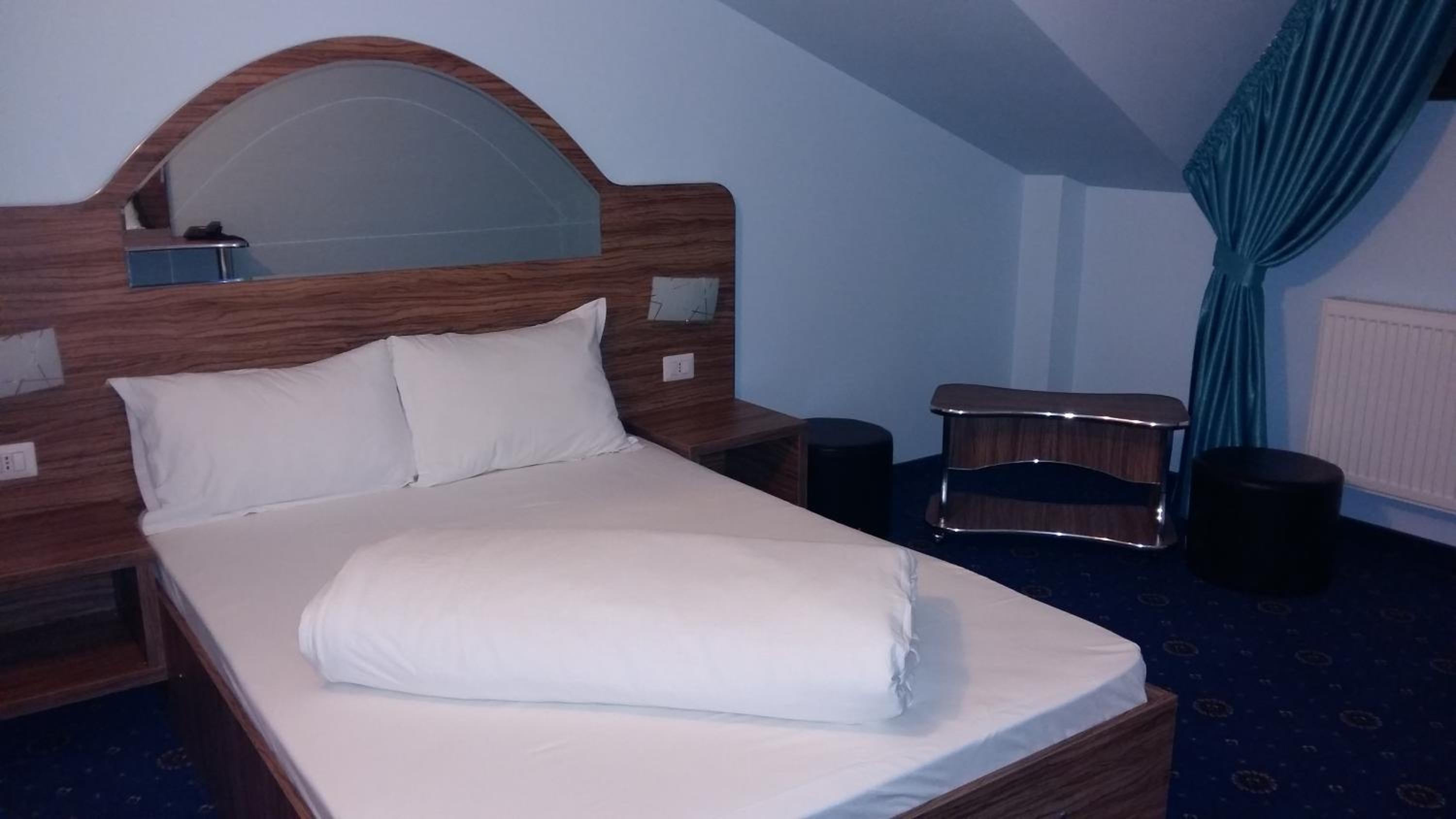 Double Room - Photo 4
