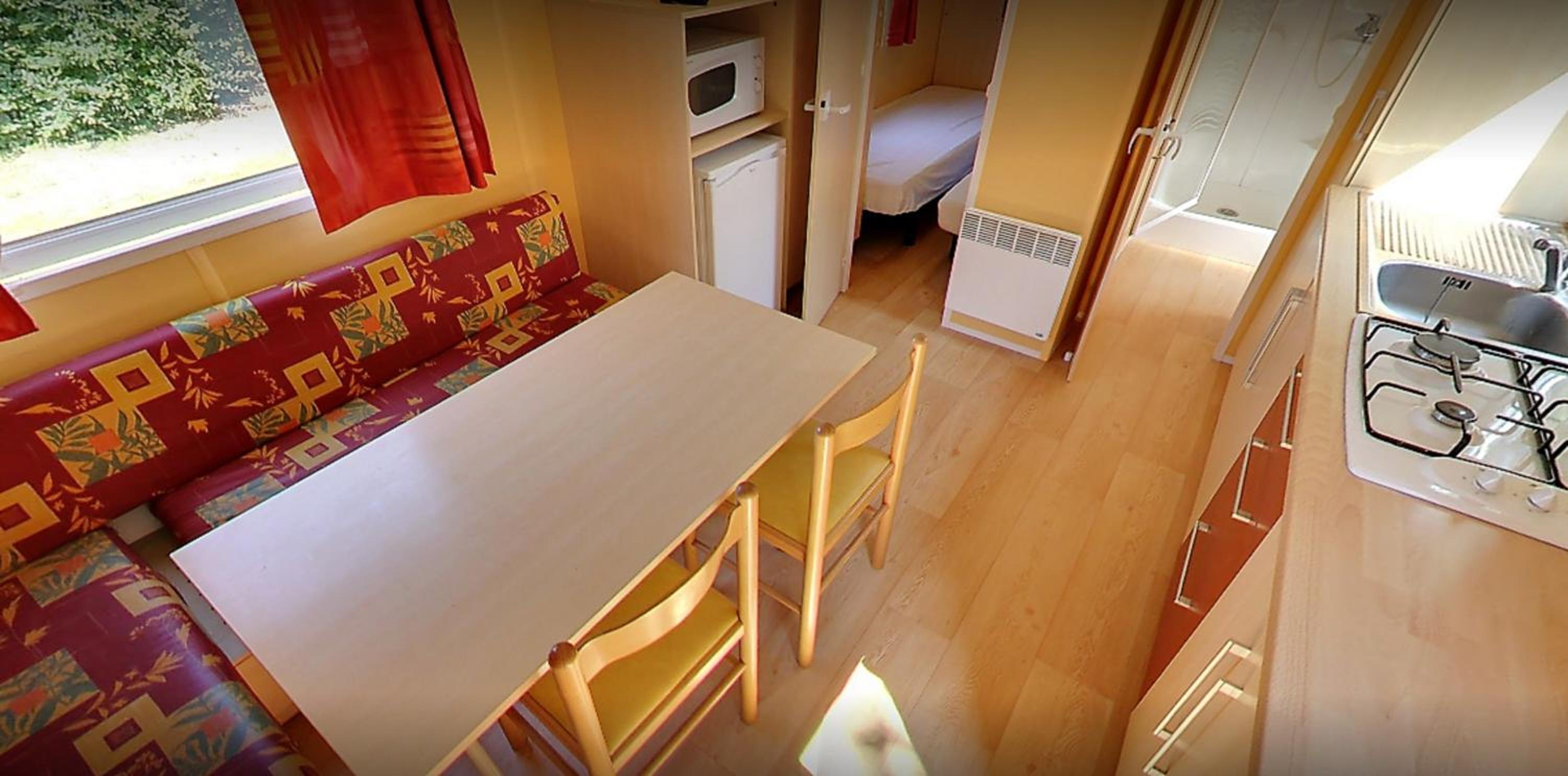 Mobile Home photo 3