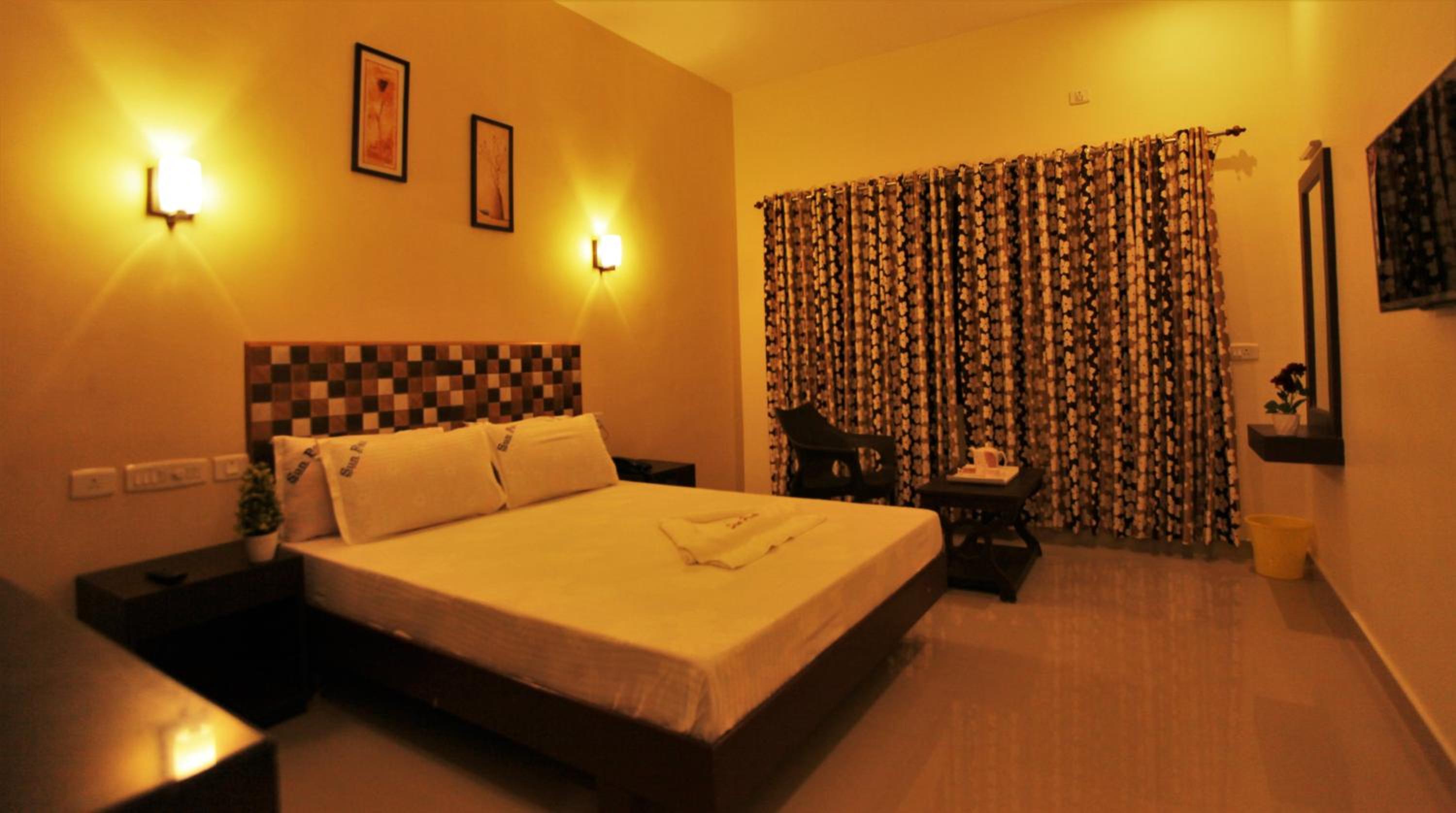 Standard Double Non A/C Room - Photo 4