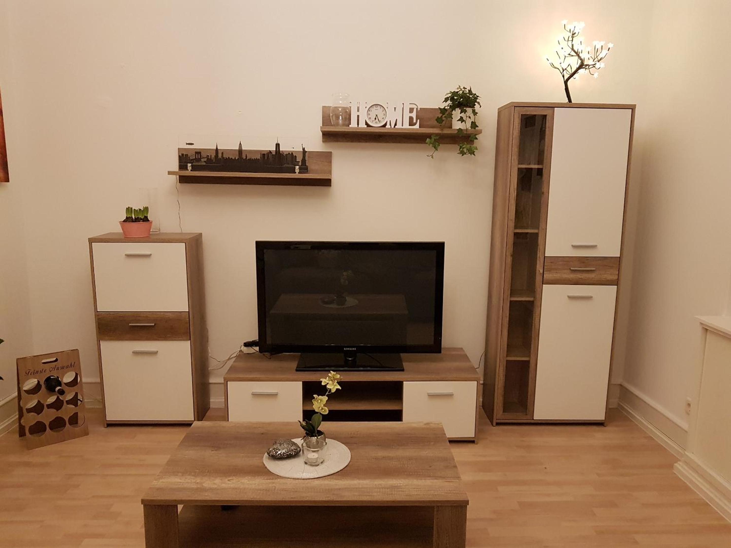 Apartment - Photo 2