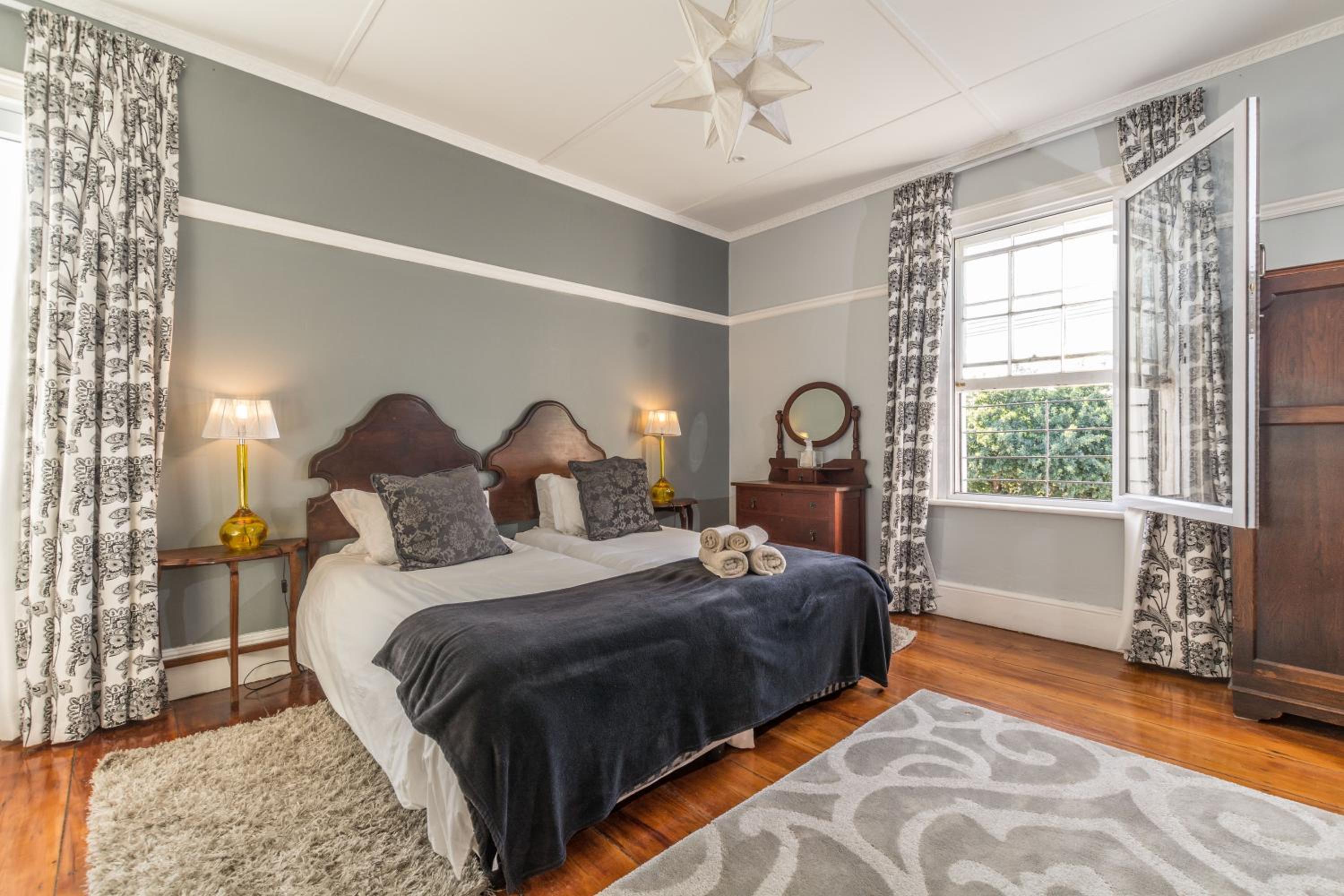 Double or Twin Room with Shower photo 2