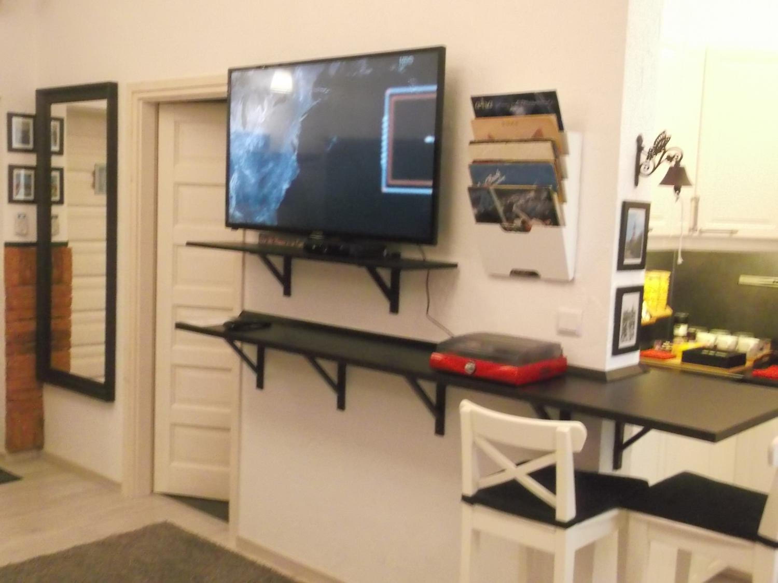 Studio Apartment - Photo 85