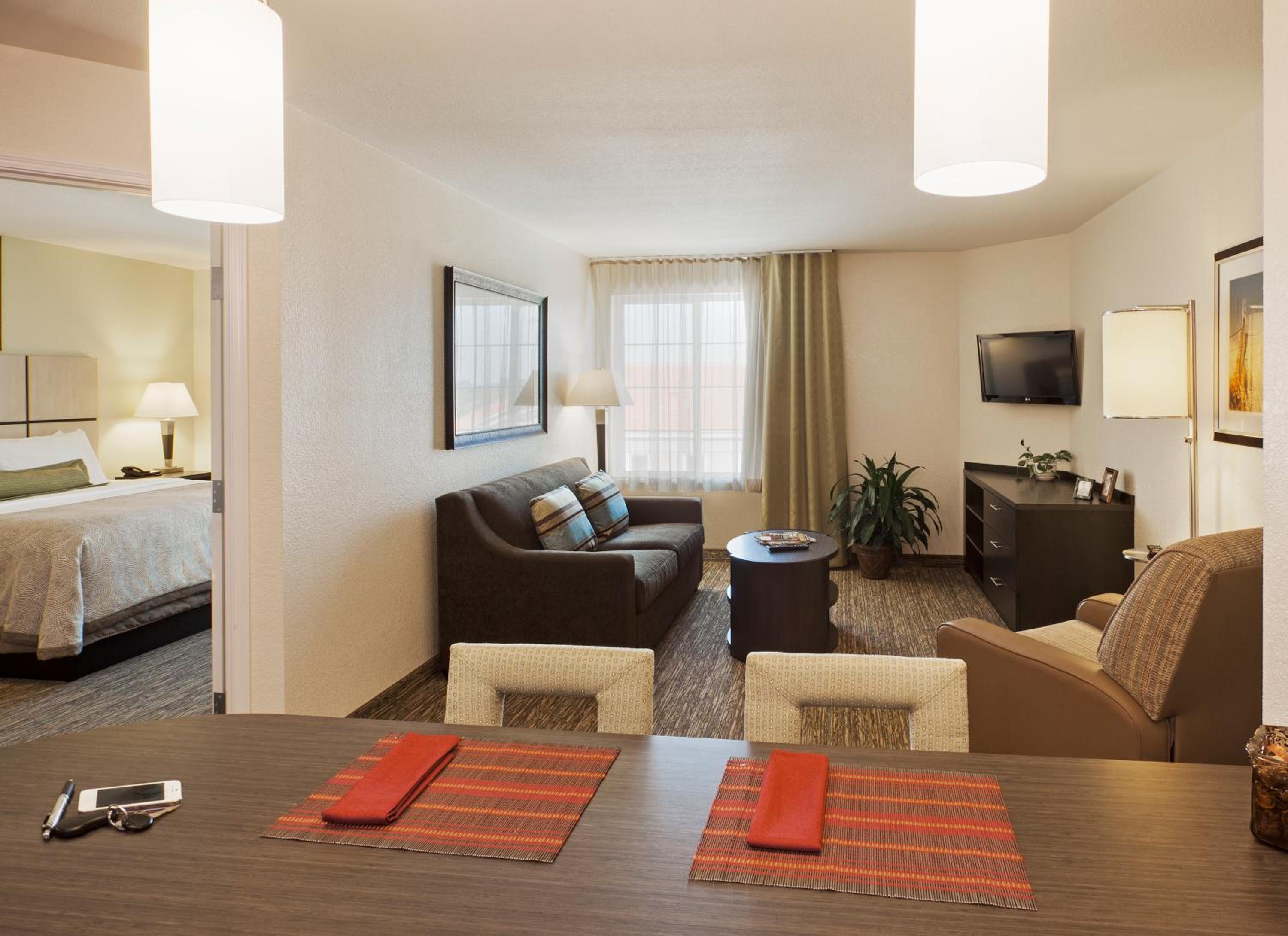 One-Bedroom Suite photo 1