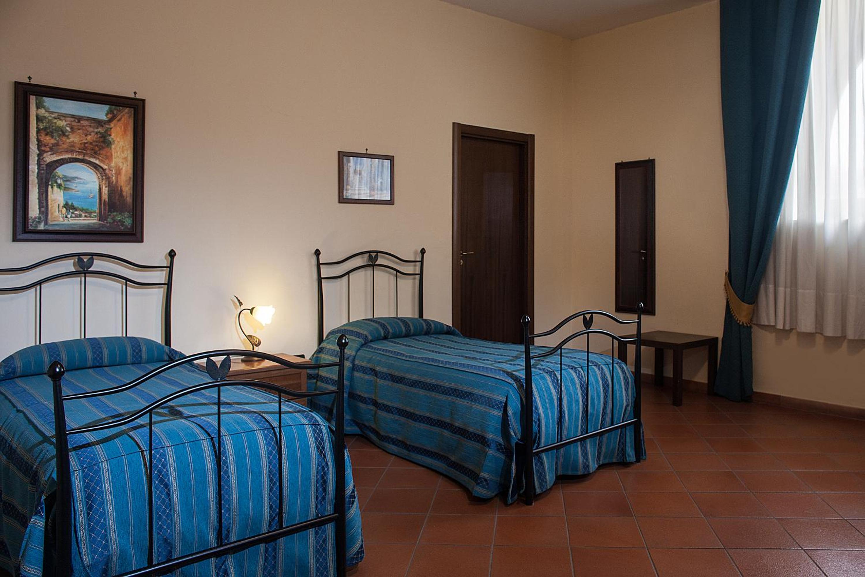 Classic Double or Twin Room photo 2