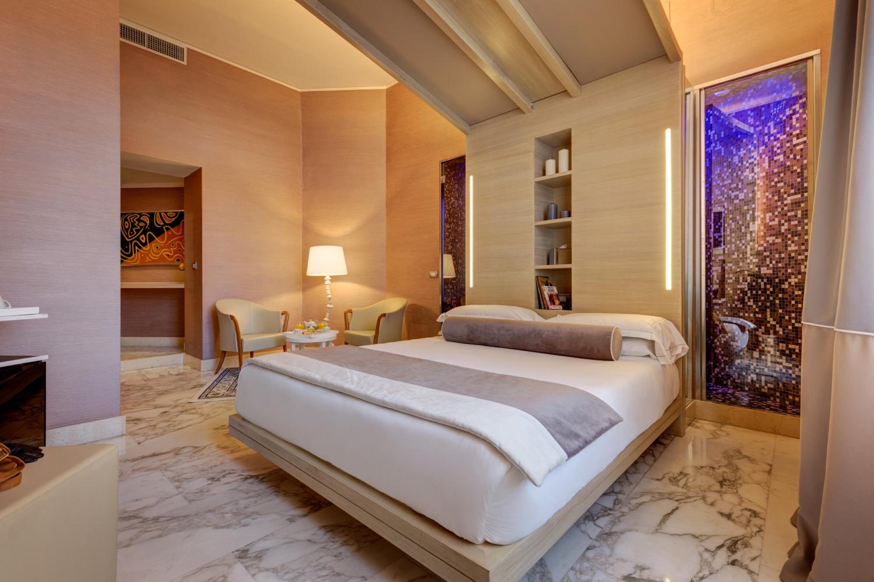 Junior Suite with Turkish Bath