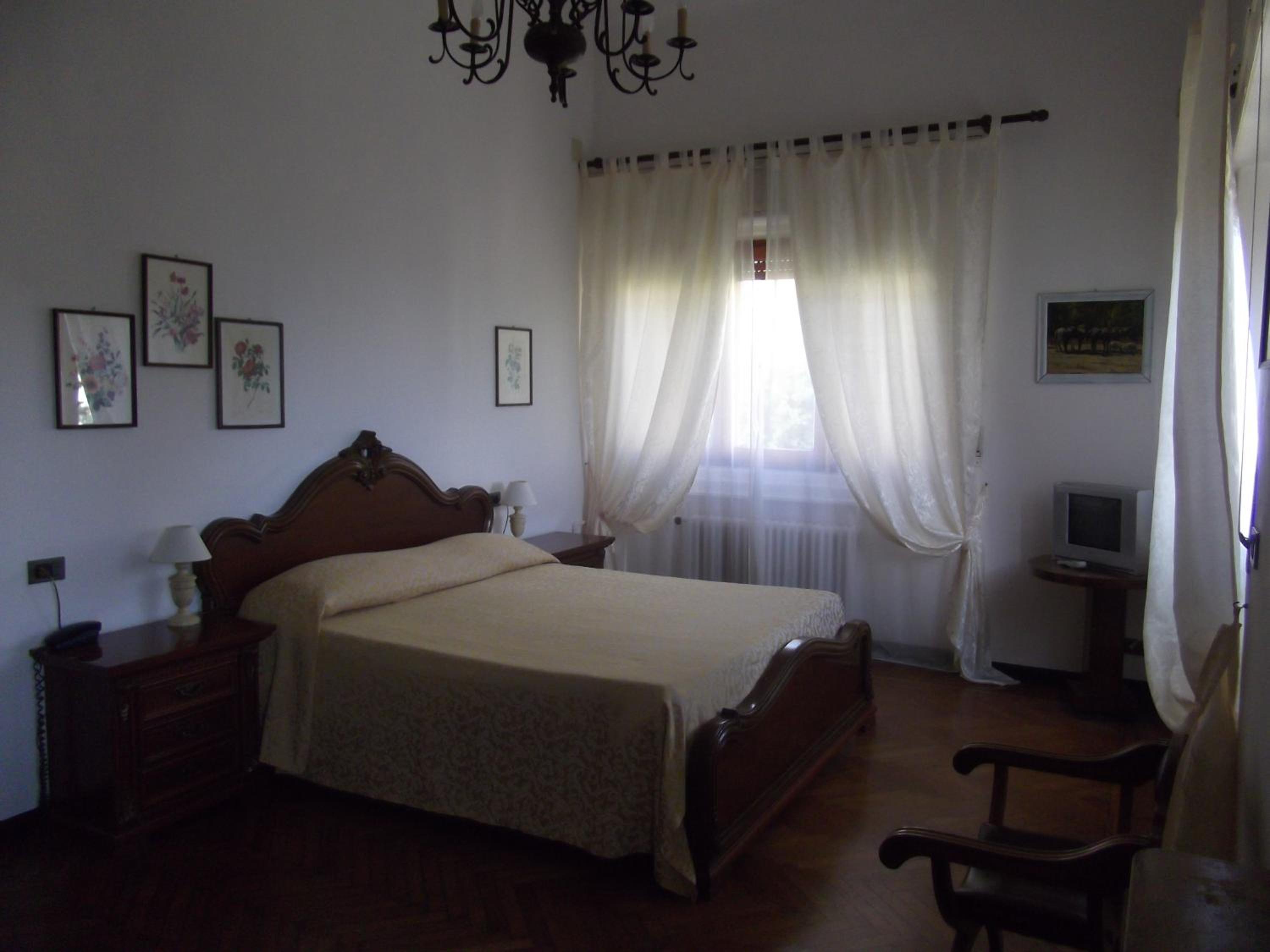 Standard Triple Room with Sea View