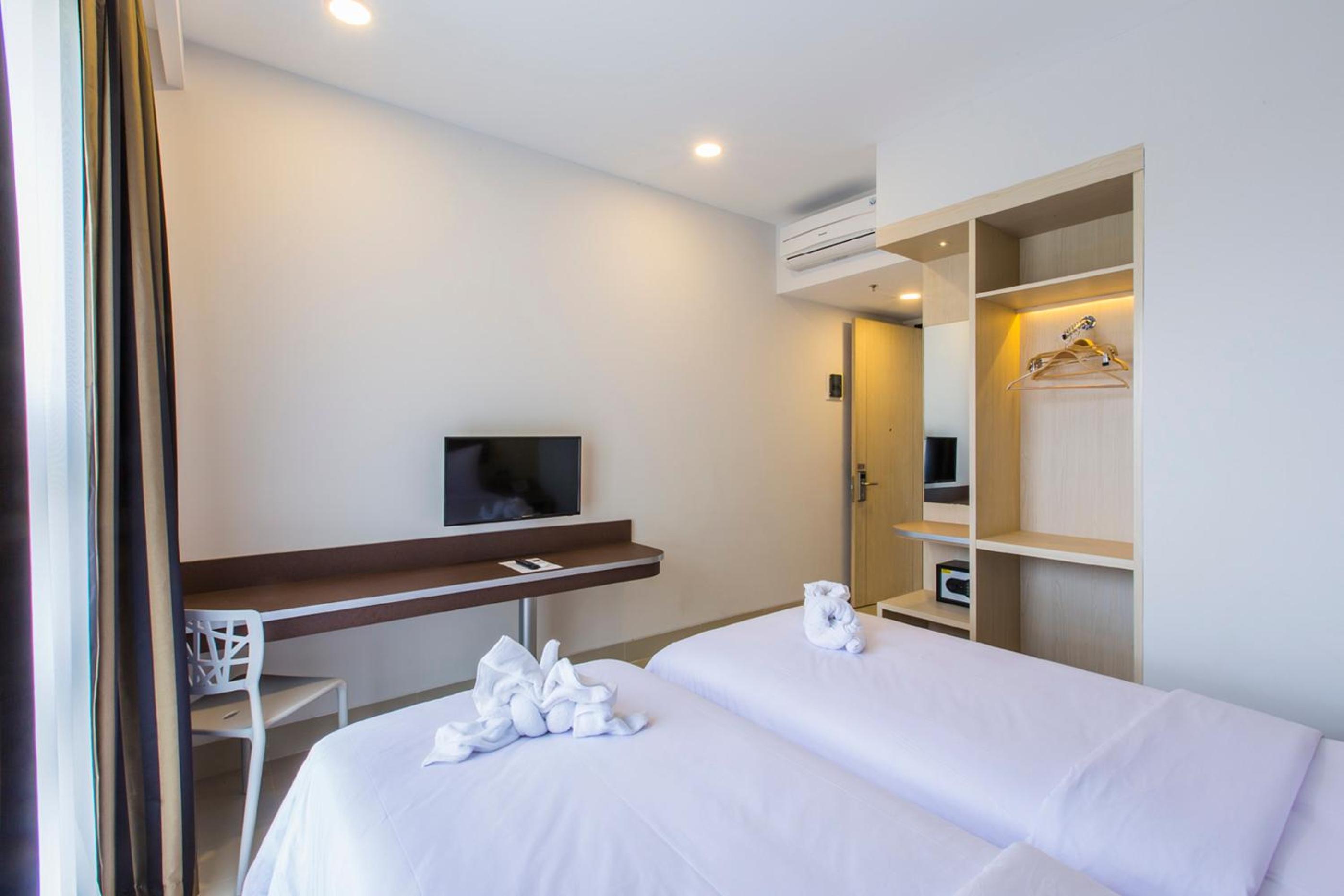 Superior Double or Twin Room photo 2