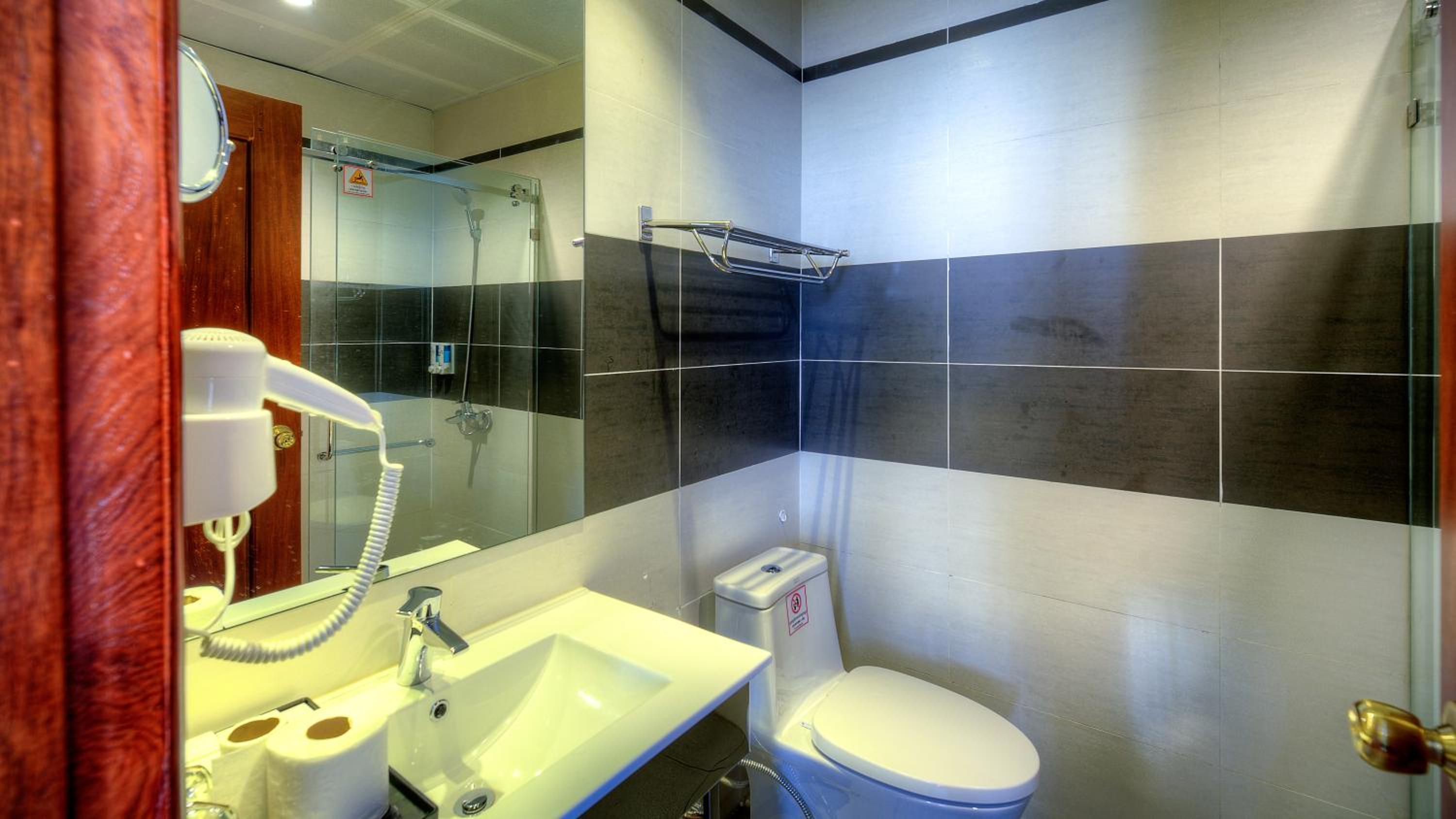 Superior Triple Room photo 2