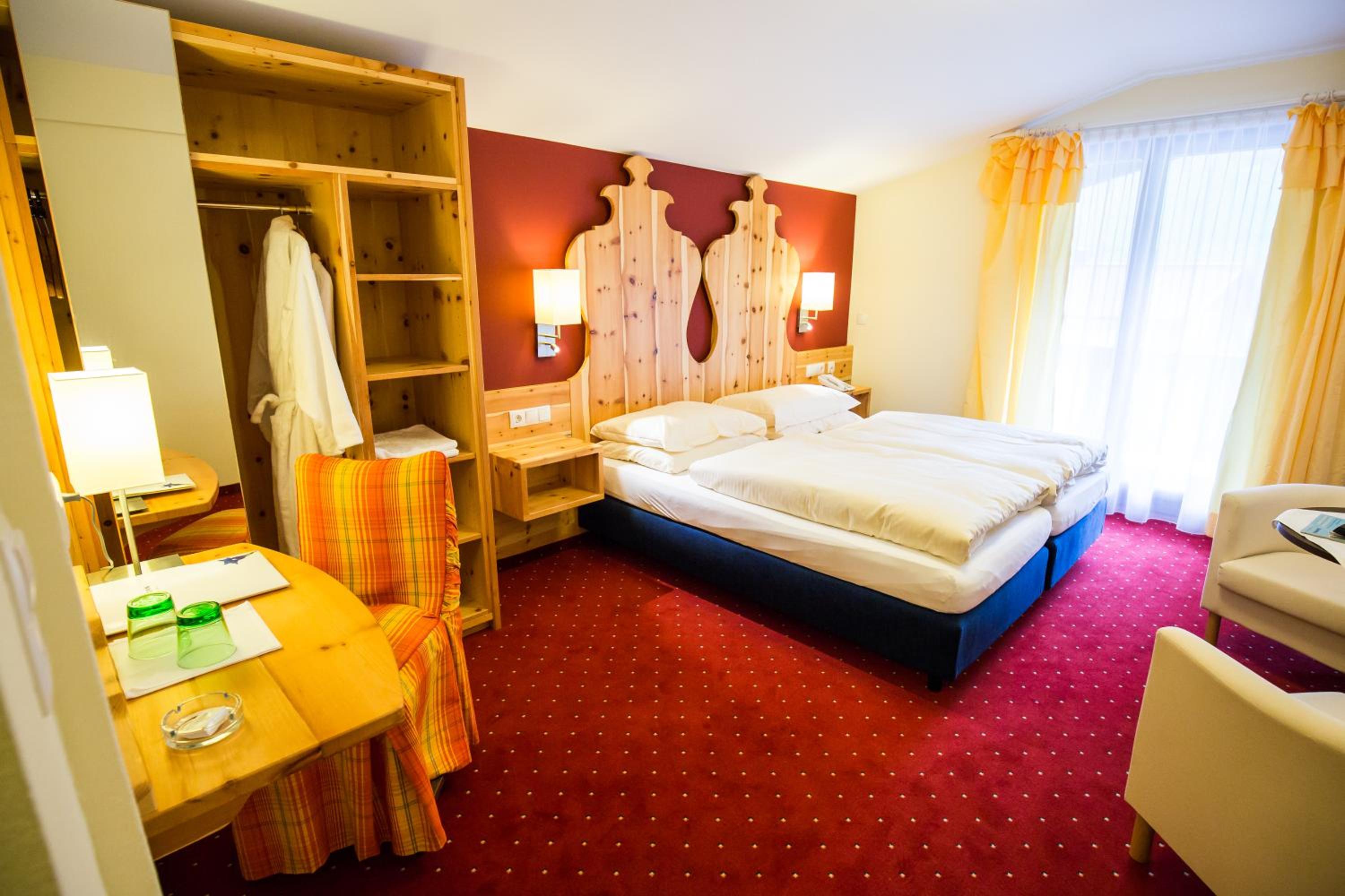 Double Room with Balcony photo 2