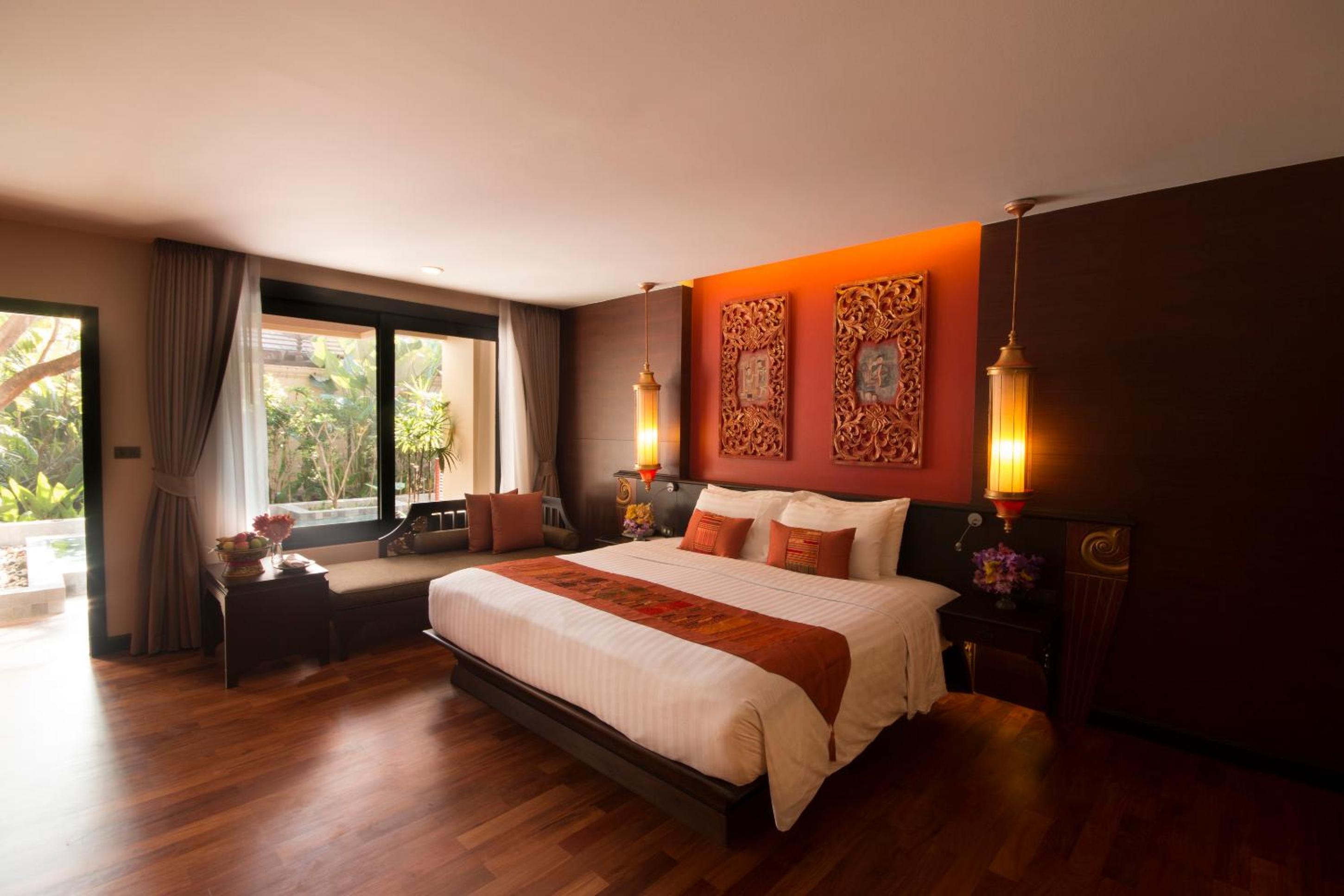 Deluxe Plunge Pool Access Double or Twin - Photo 1
