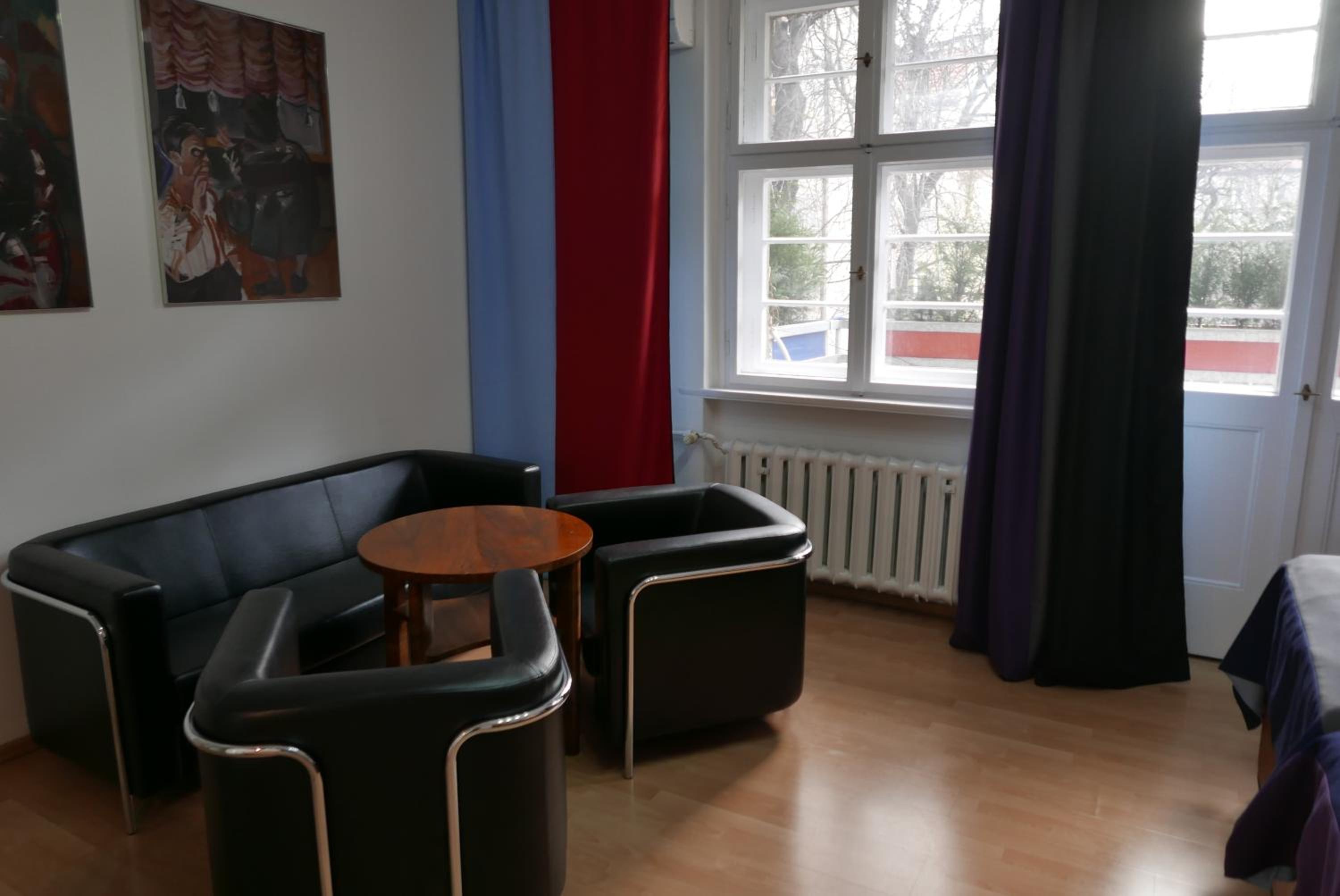 Apartment photo 3