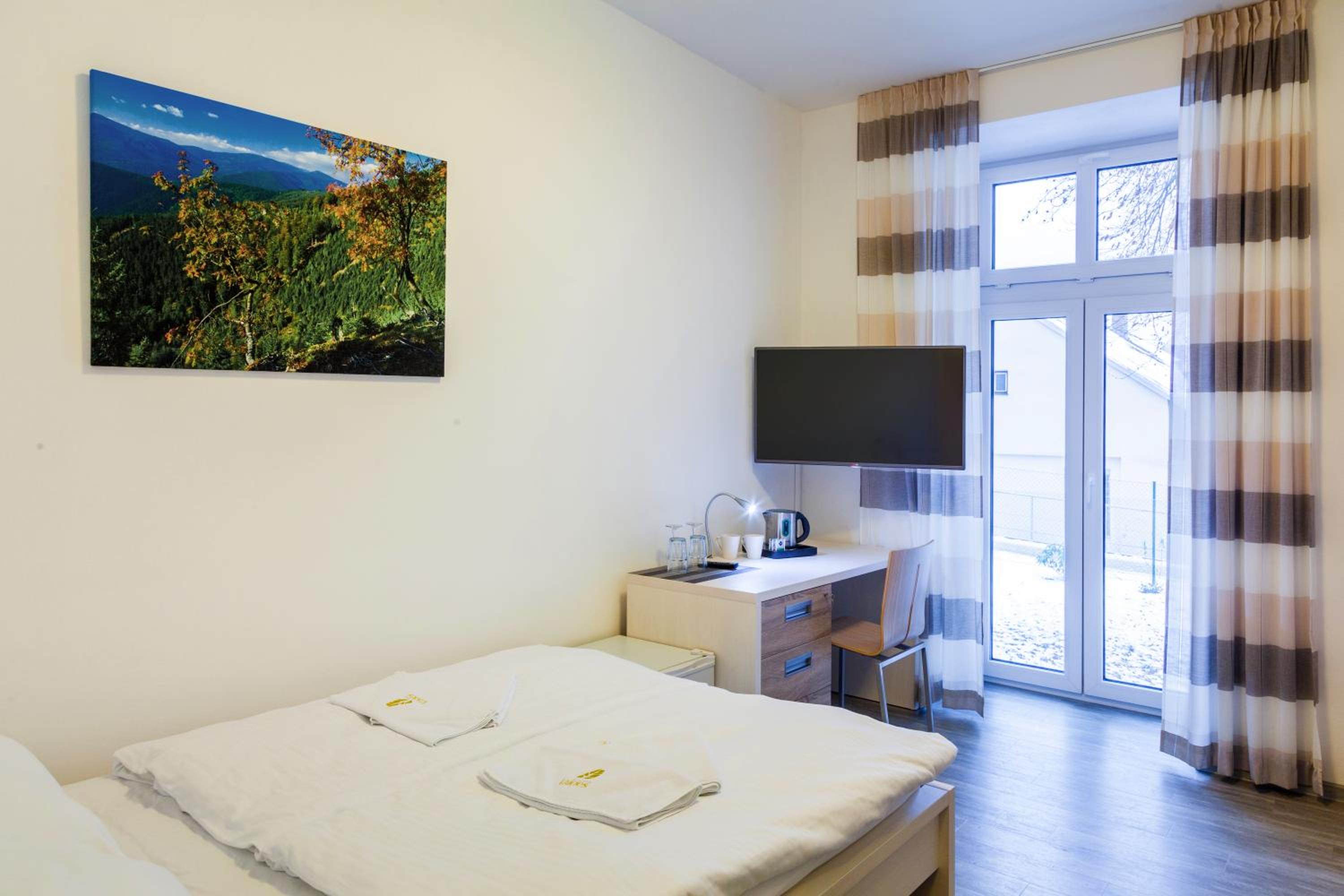 Double Room (1 Adult + 1 Child) photo 1