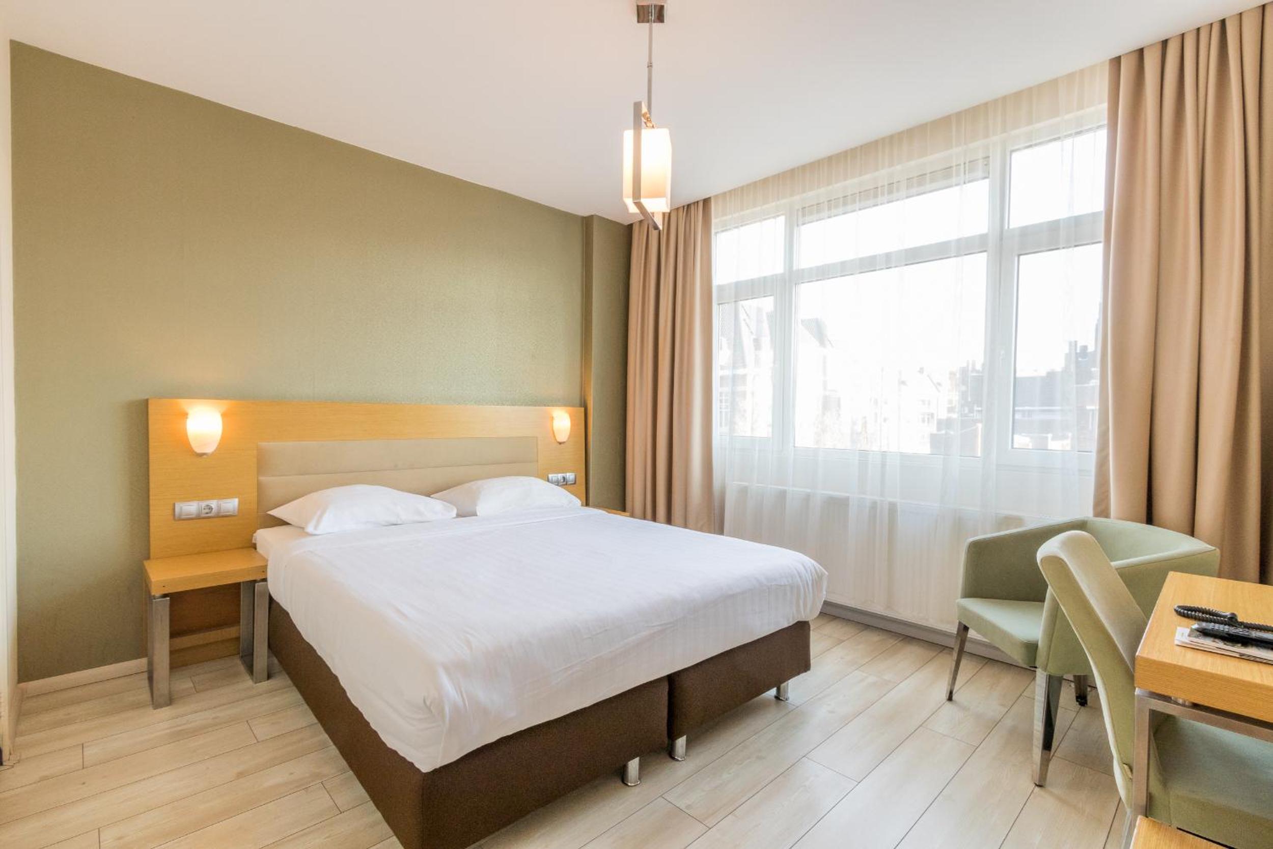 Double Room - Photo 3