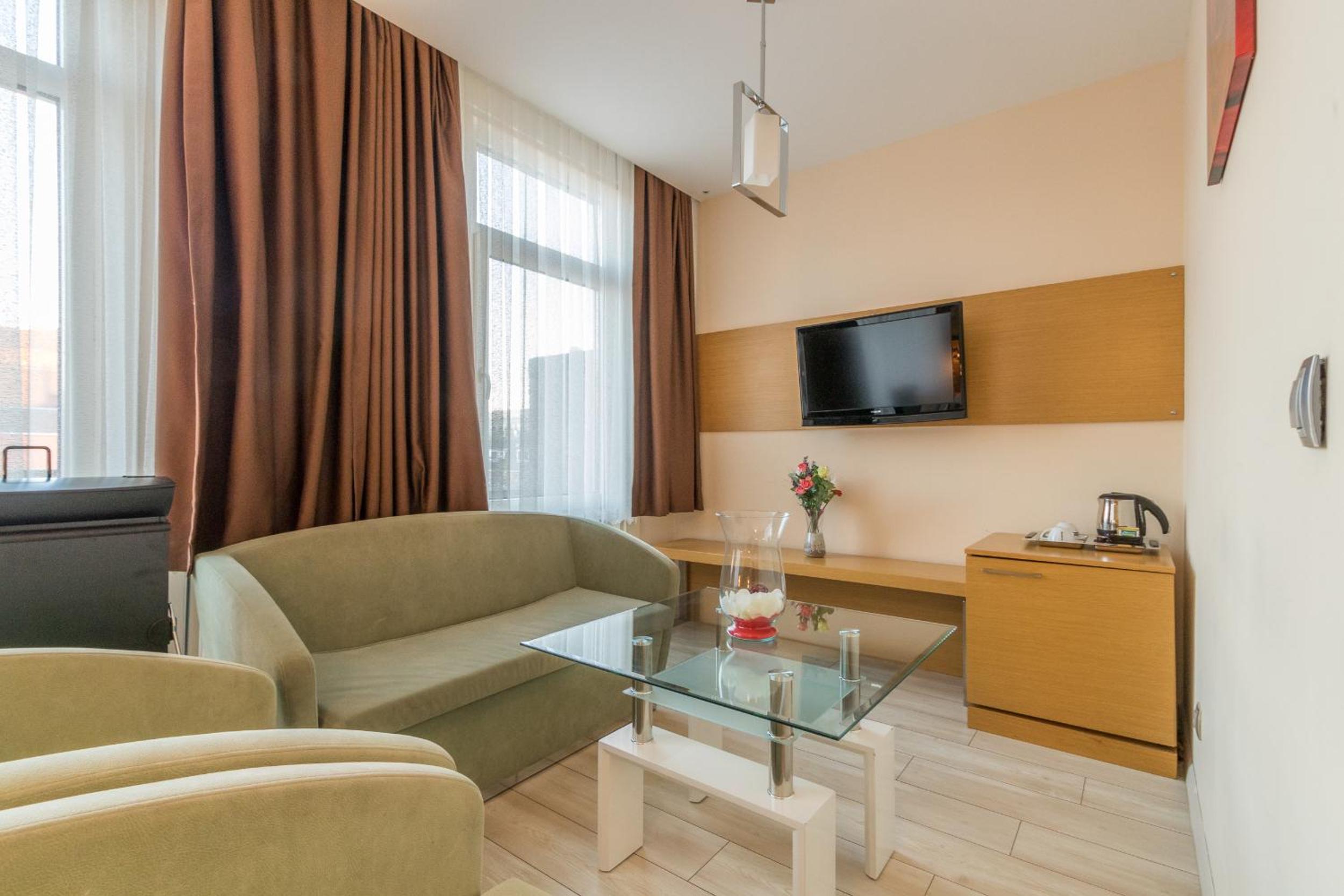 Deluxe Double Room with Spa Bath  - Photo 5