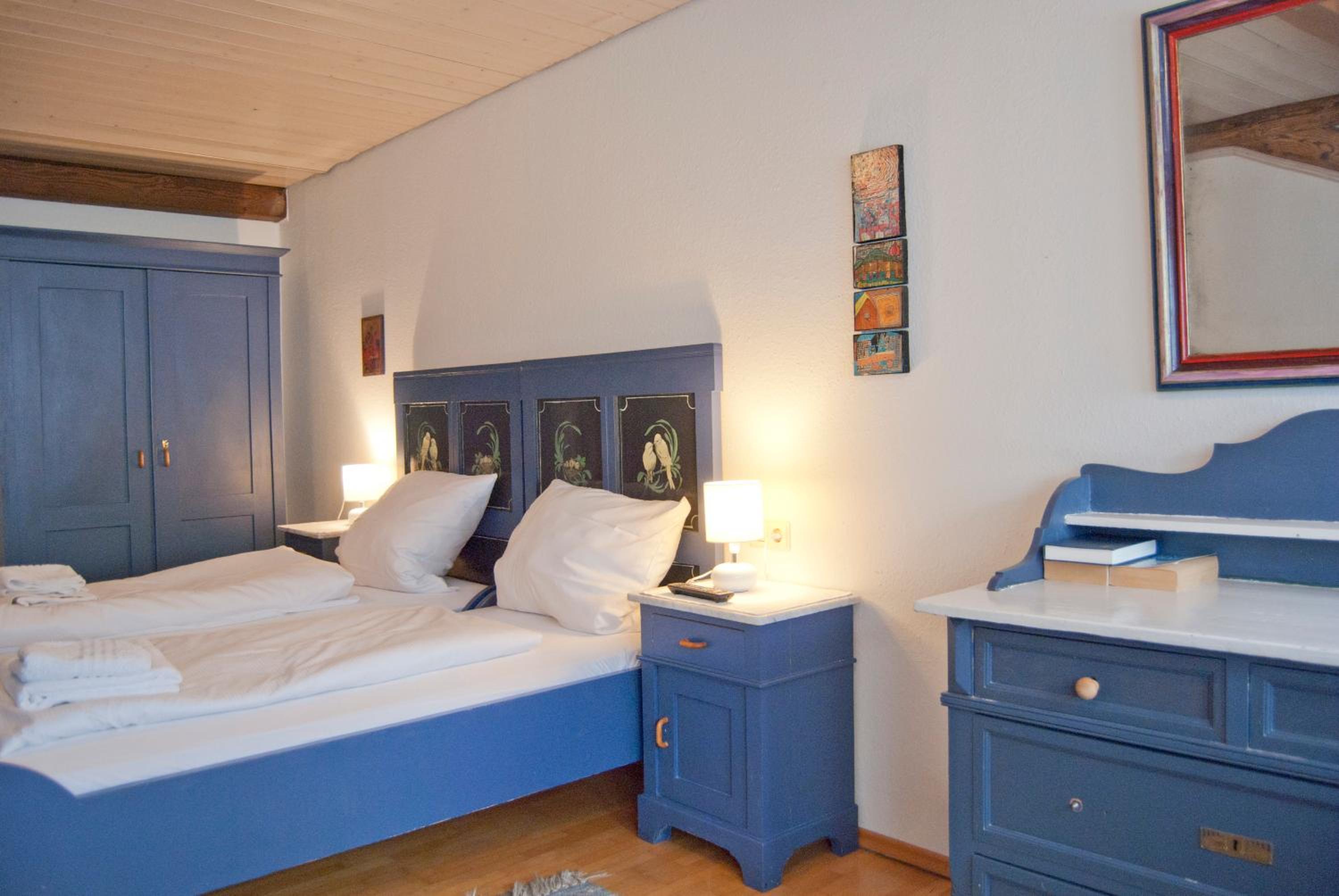 Double Room with Private Bathroom - Photo 8