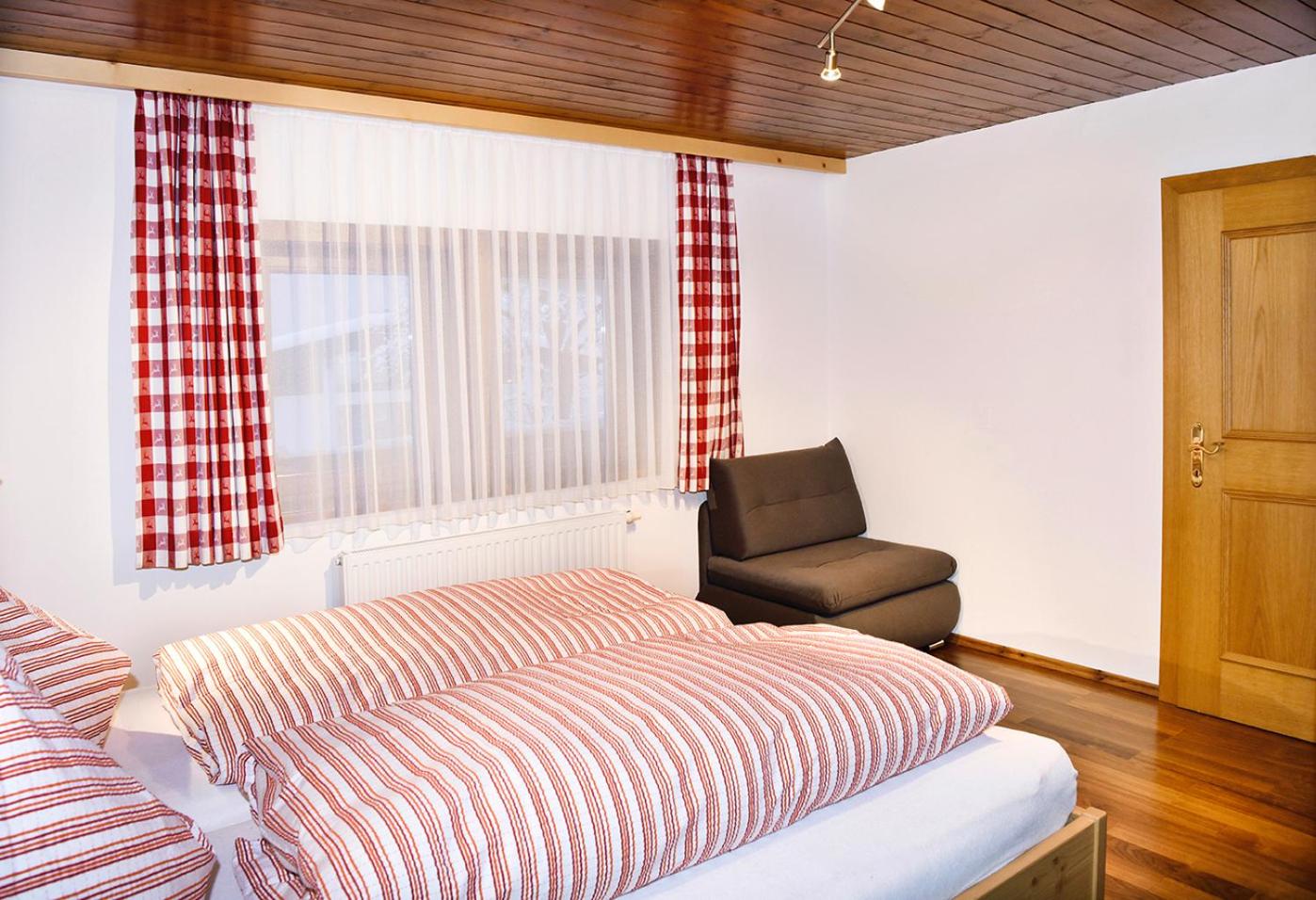 One-Bedroom Apartment with Balcony - Annex Building