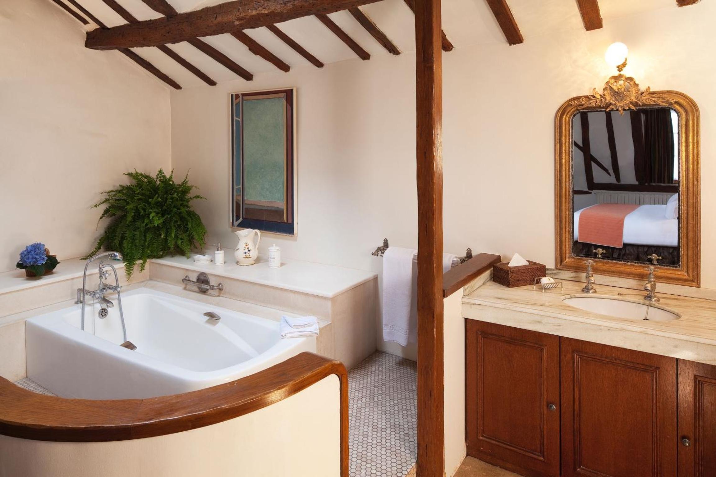 Suite "Saint-Germain" photo 3