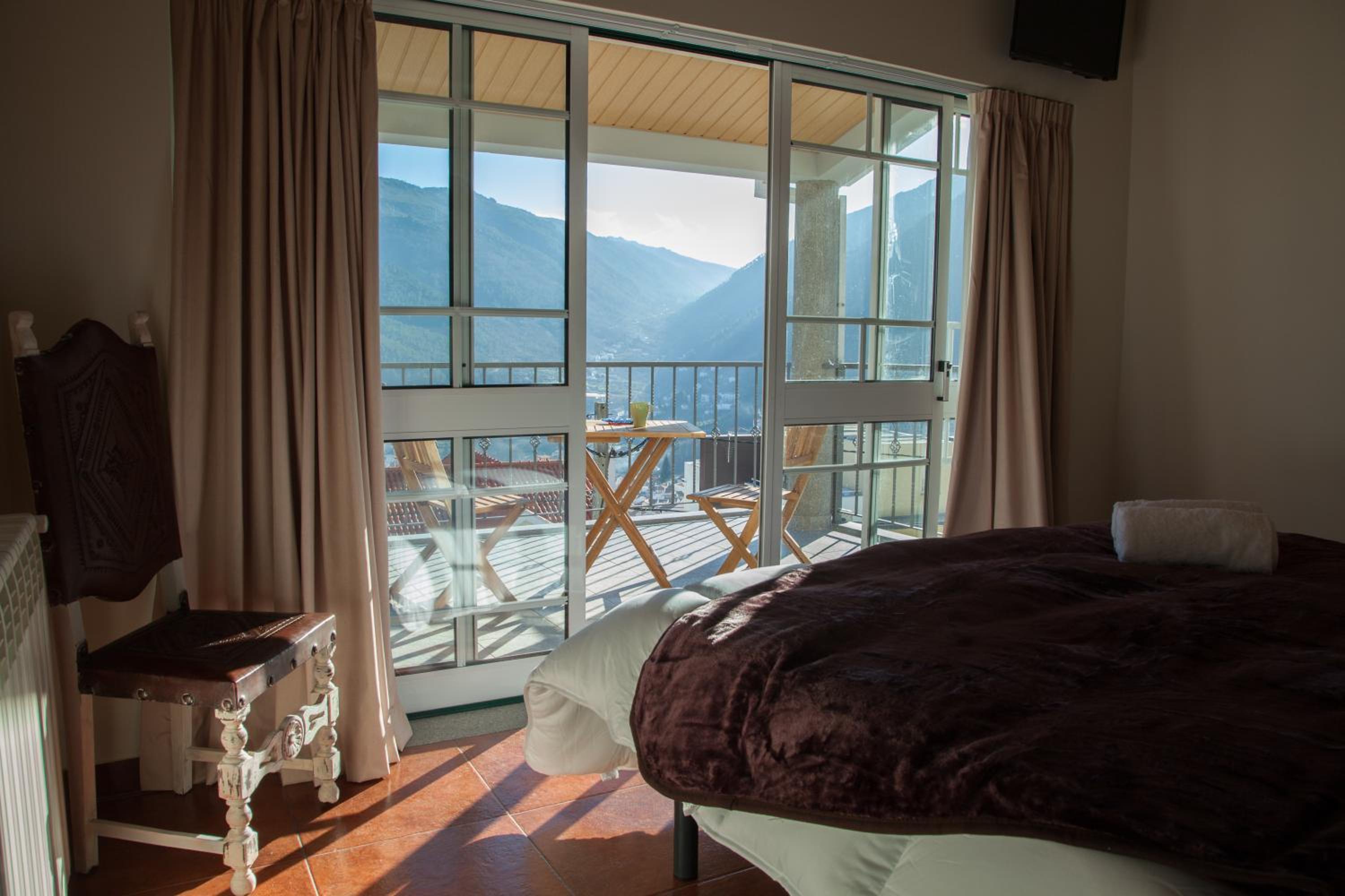 Standard Double or Twin Room with Balcony photo 3