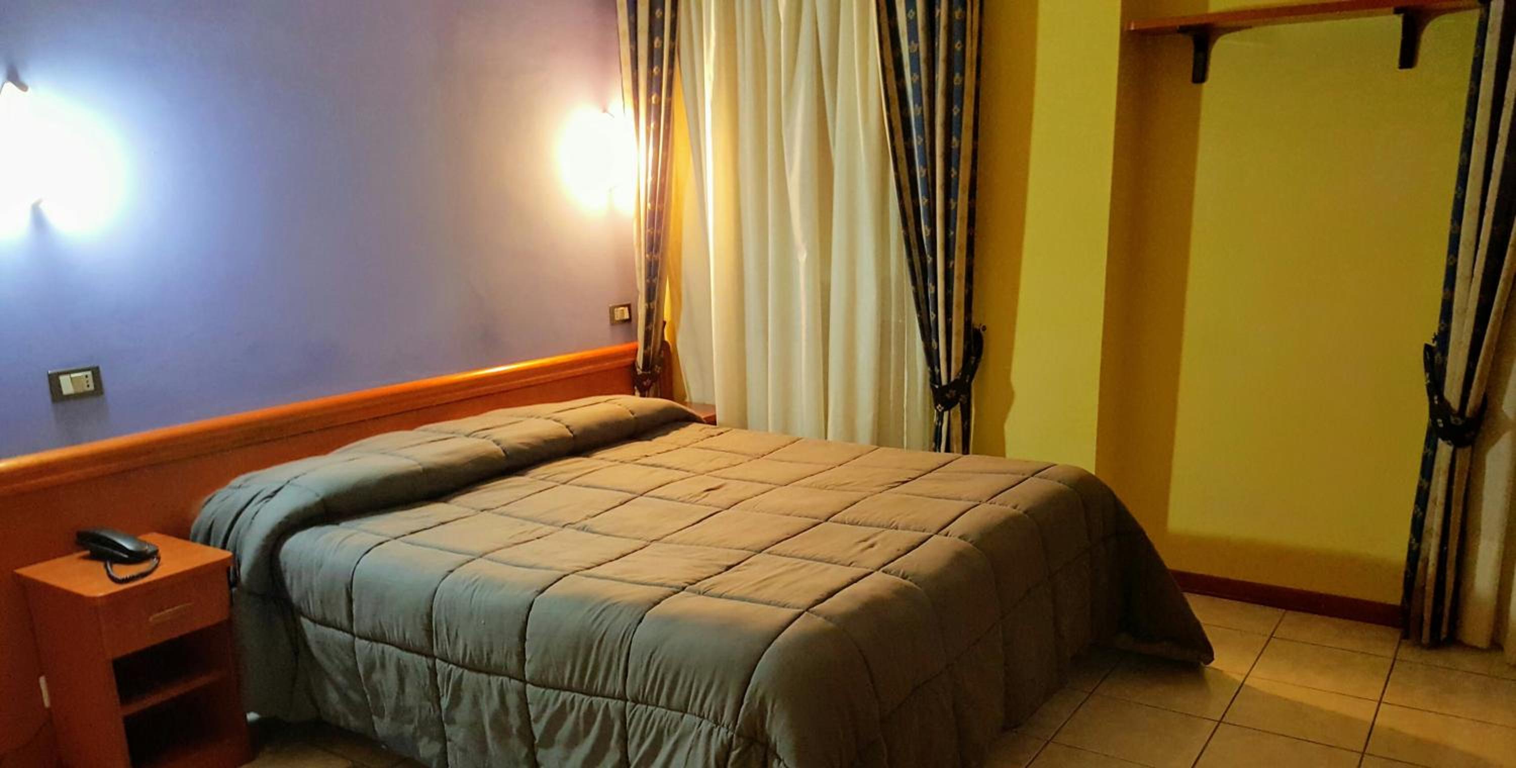 Double Room - Photo 1
