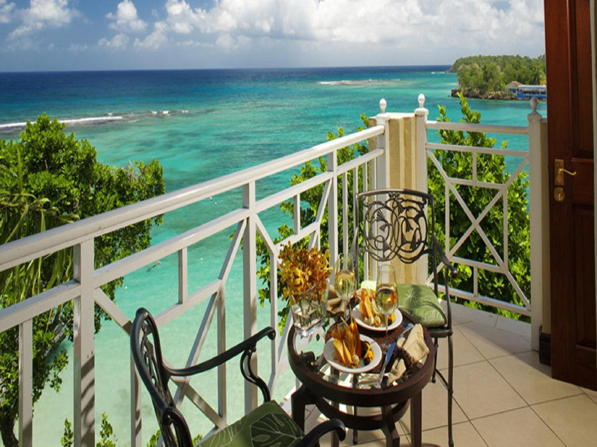 Grand Duke Oceanfront Butler Suite photo 2