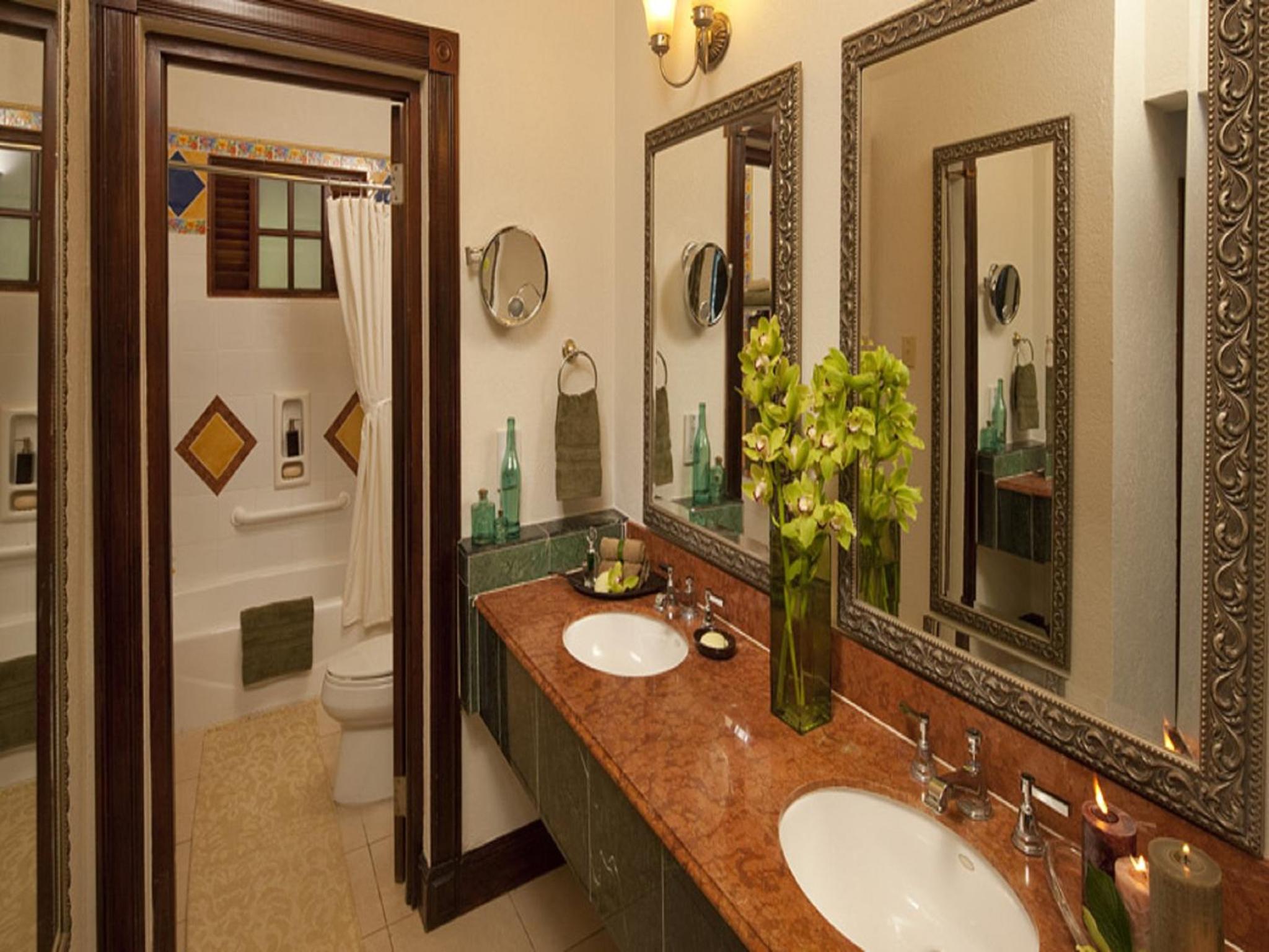 Marquis Oceanfront Butler Suite photo 3