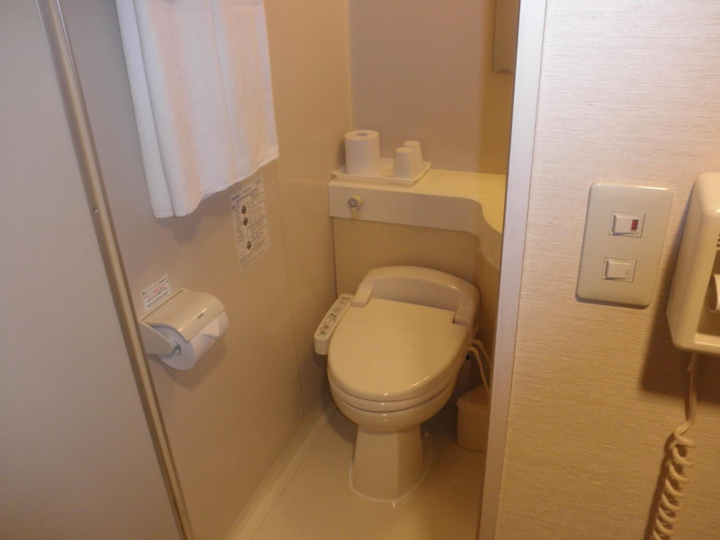 Single Room - Non-Smoking photo 2