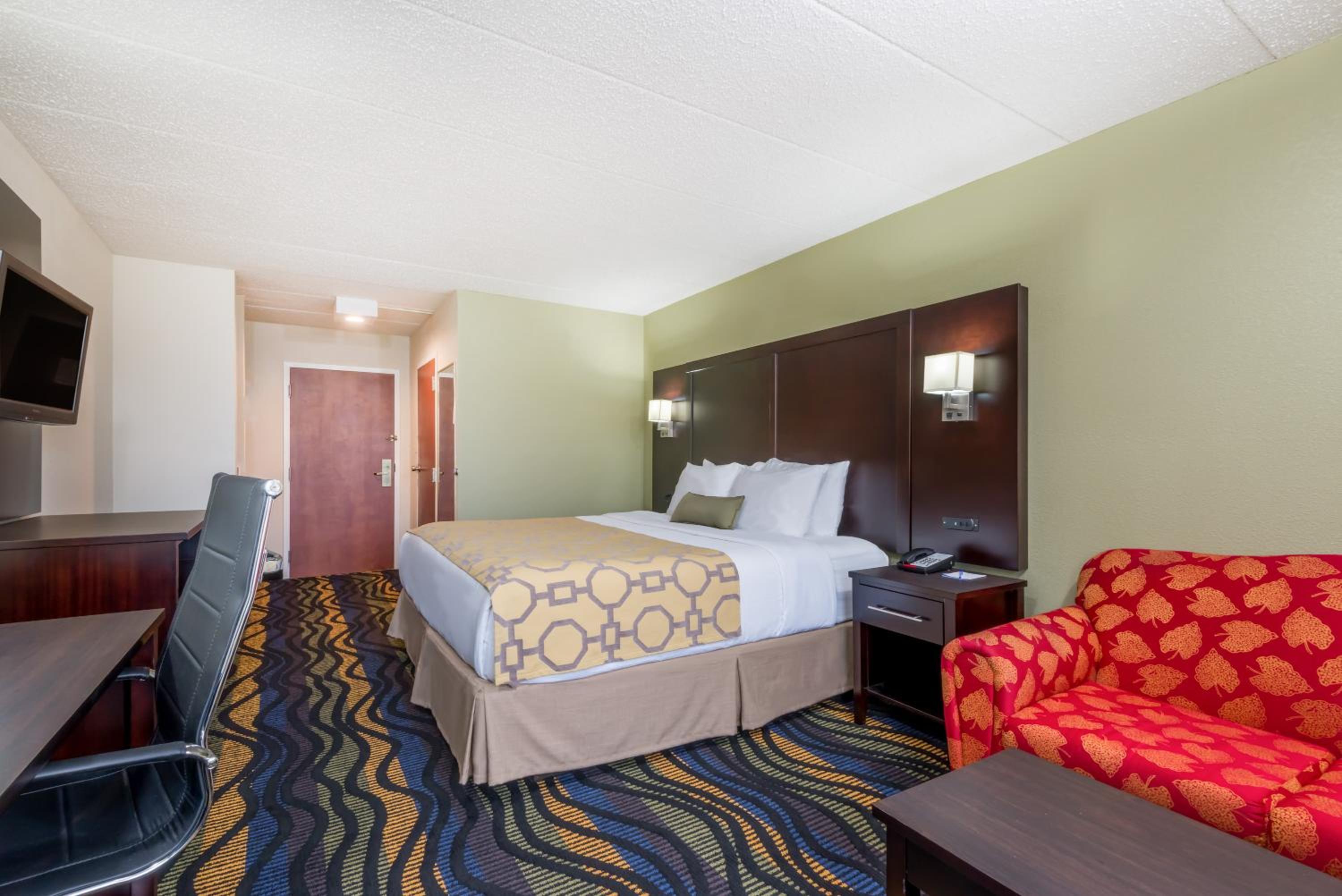 King Room - Non-Smoking - Photo 4
