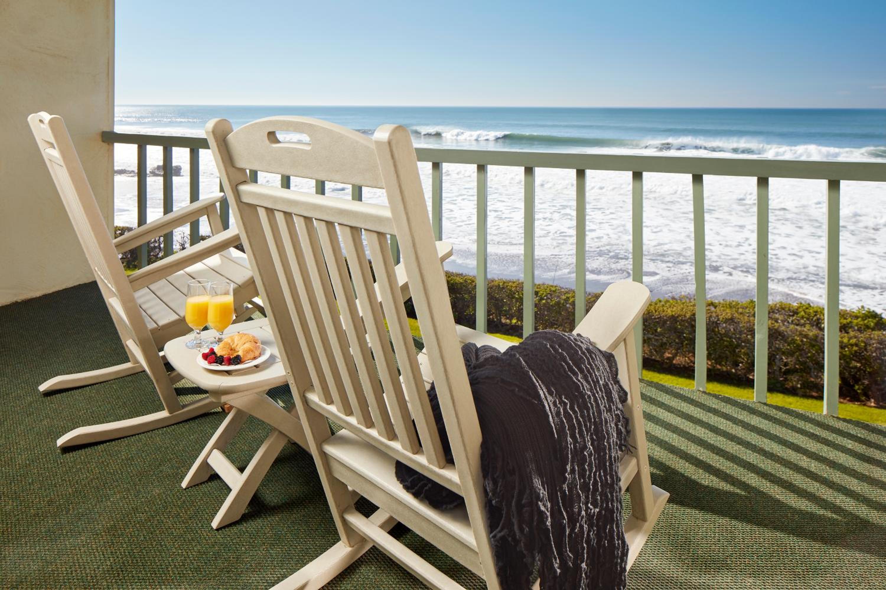 Premium King Oceanfront Room