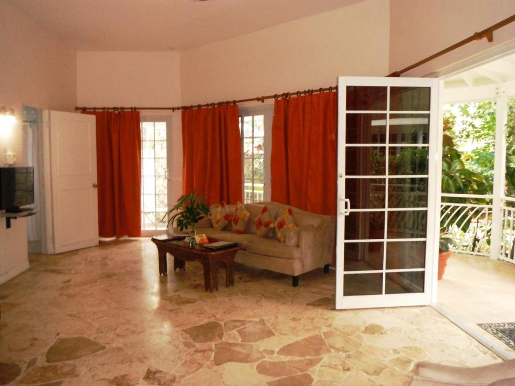 One-Bedroom Villa