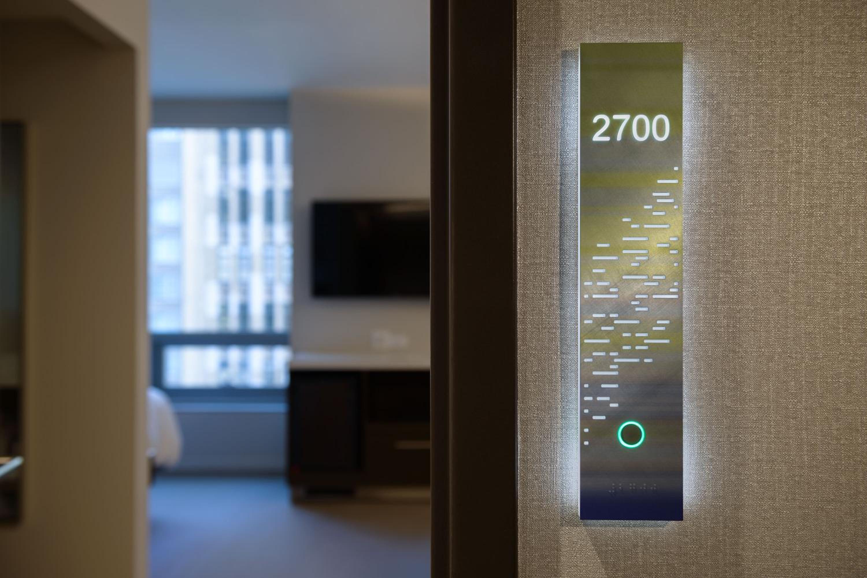 LUMA King Suite with Sofa Bed - Photo 3