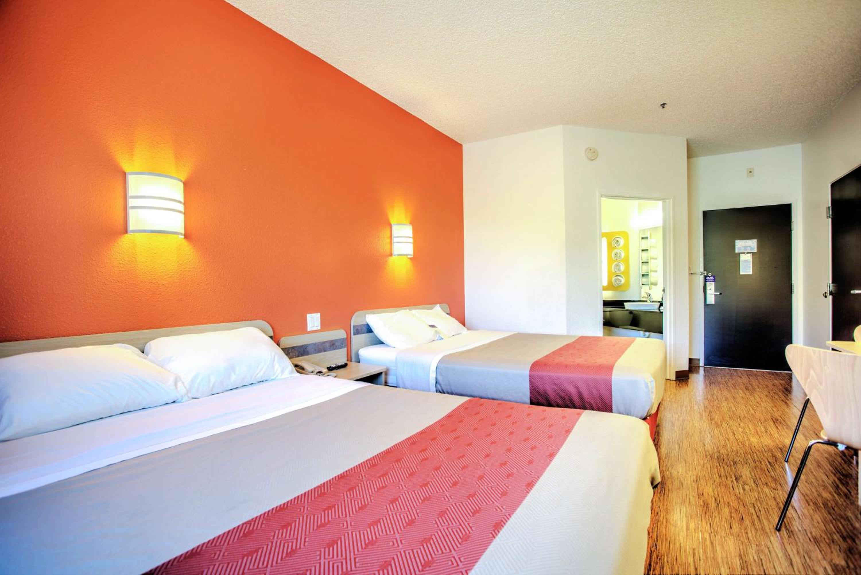 2 Queen Beds | Non-Smoking, Mini Fridge - Photo 2