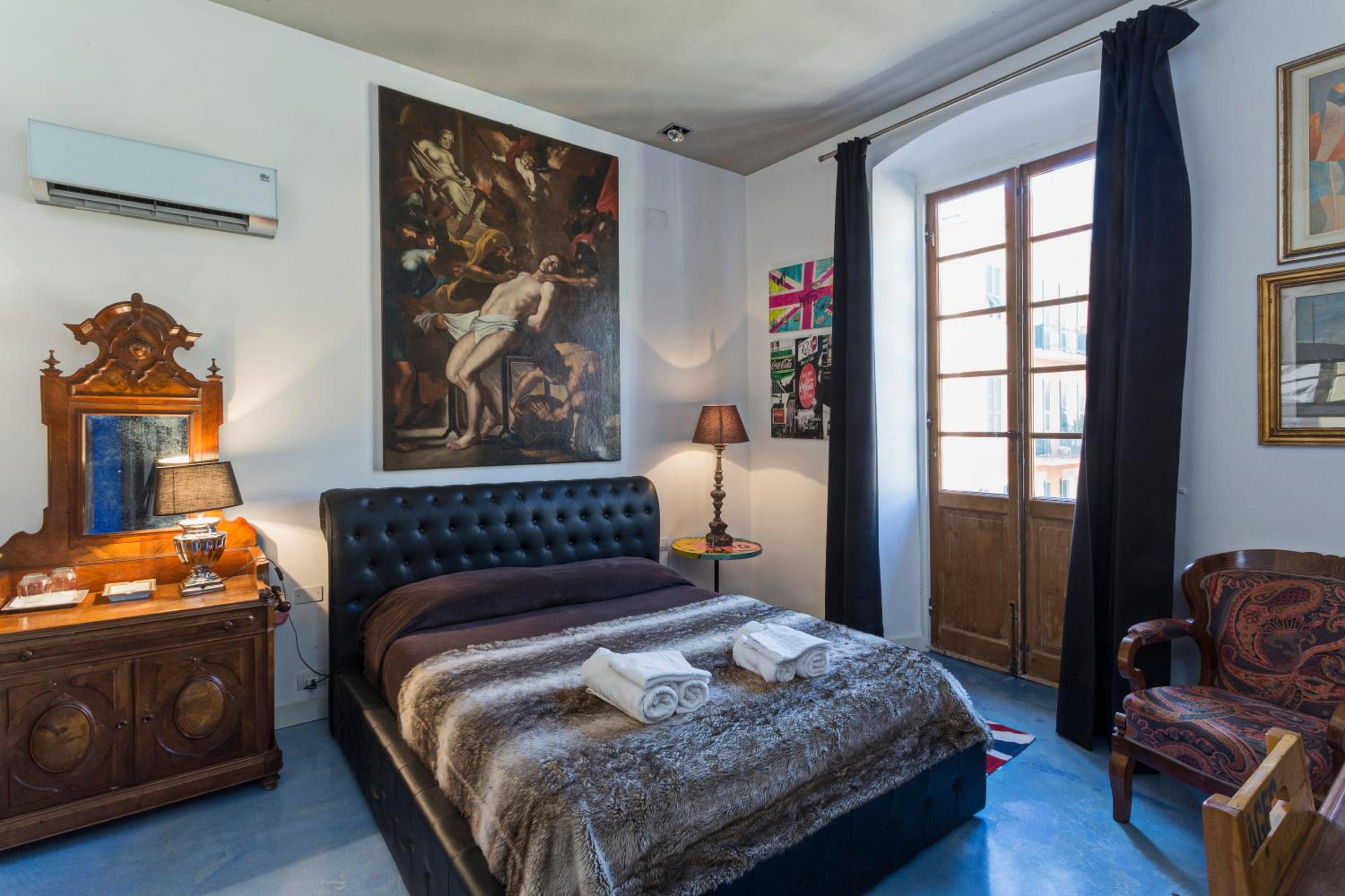 Deluxe Double Room - Photo 10