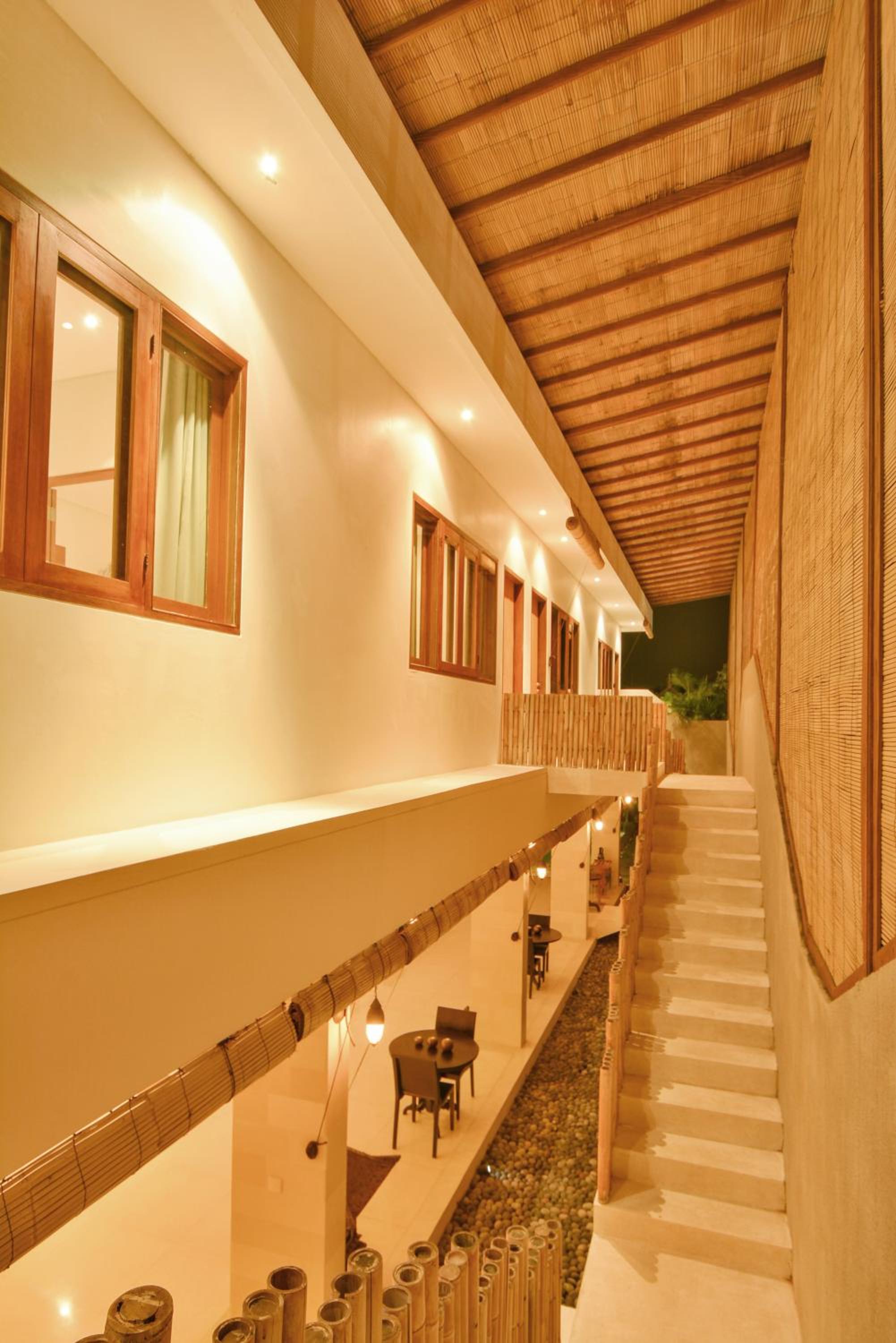 Five-Bedroom Villa with Private Pool and Fully Equipped Kitchenette - Photo 3