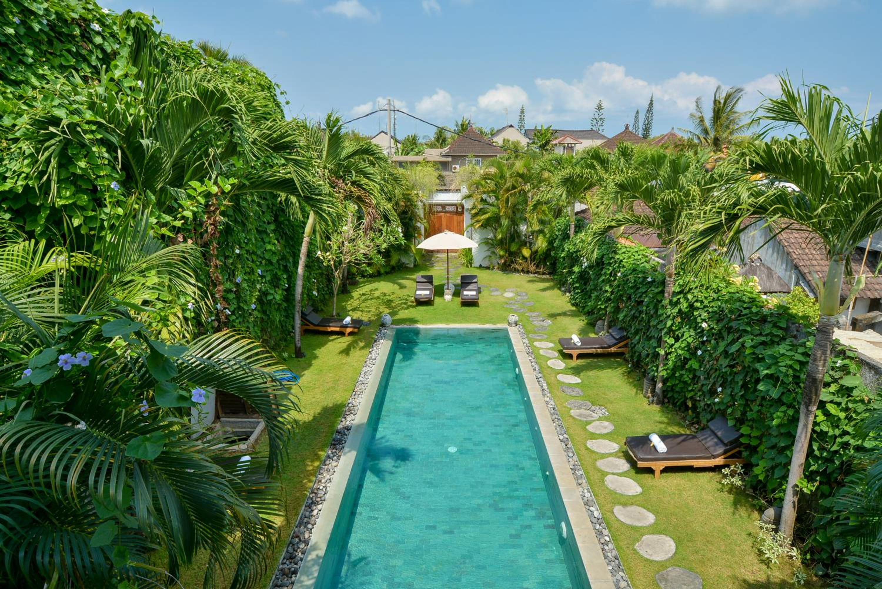 Five-Bedroom Villa with Private Pool and Fully Equipped Kitchenette - Photo 8