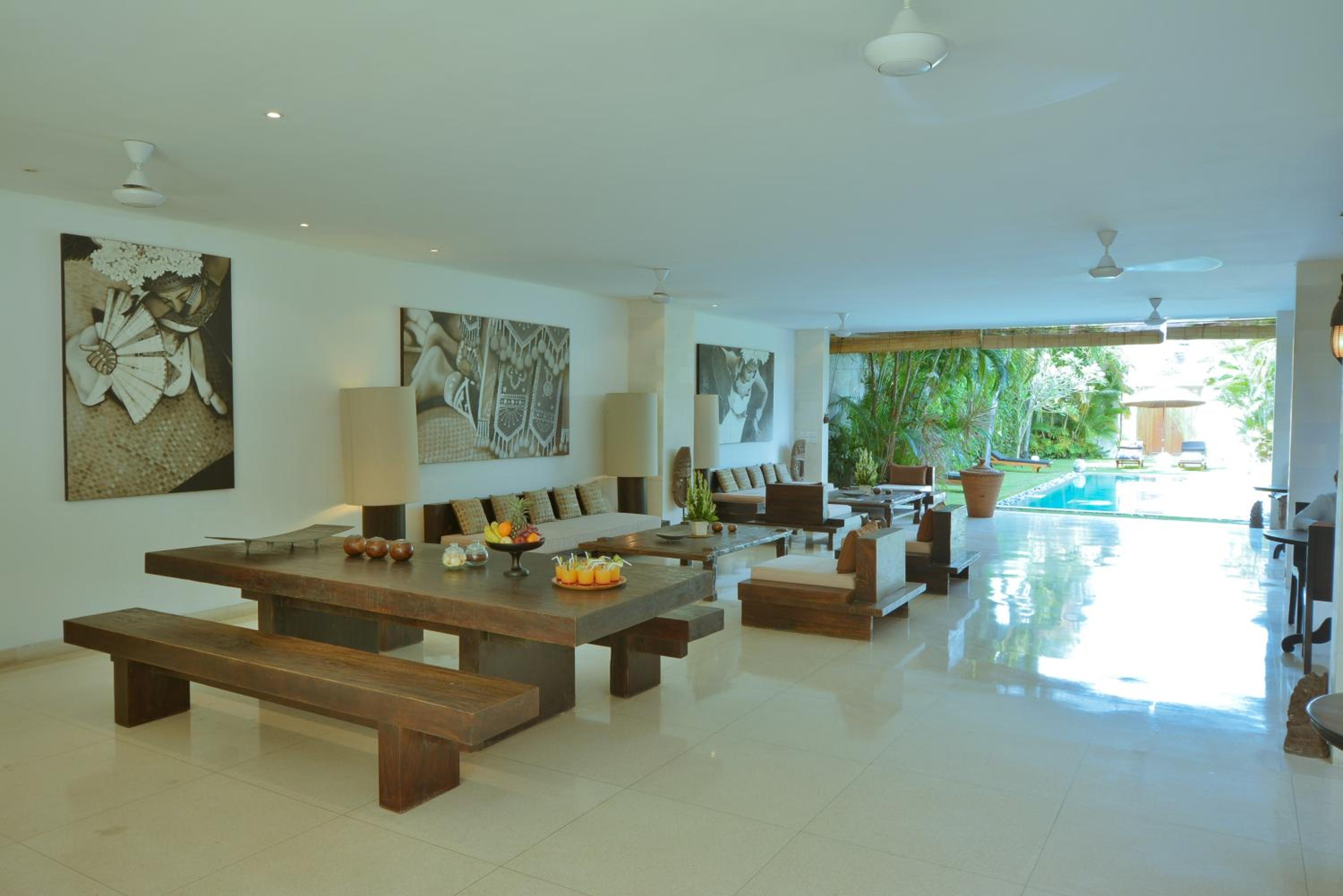 Five-Bedroom Villa with Private Pool and Fully Equipped Kitchenette - Photo 19