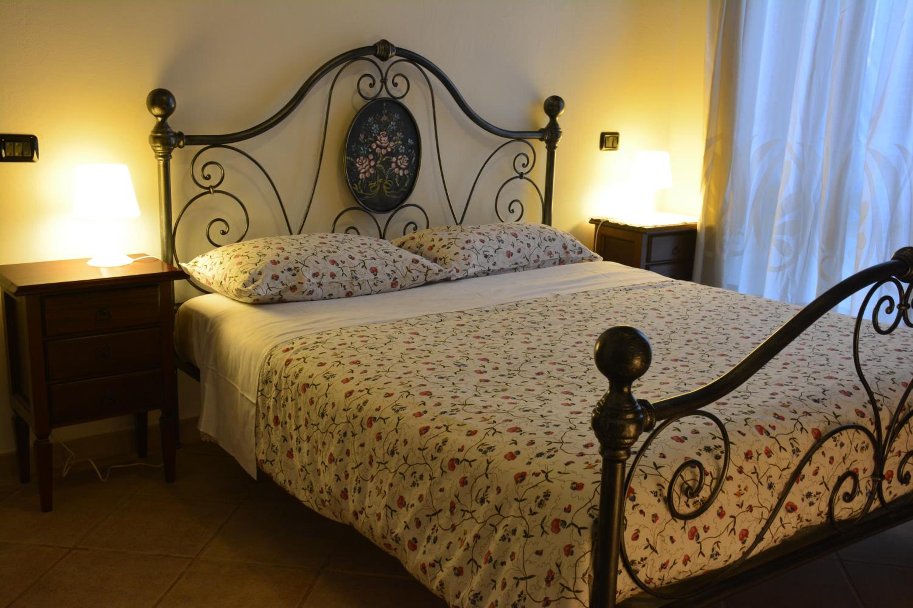 One-Bedroom Apartment with Sofa Bed photo 1