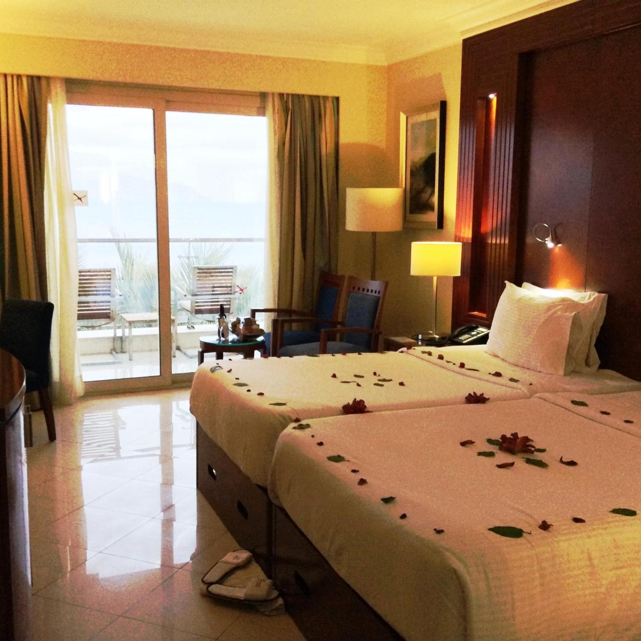 Deluxe Sea View Room - Photo 6