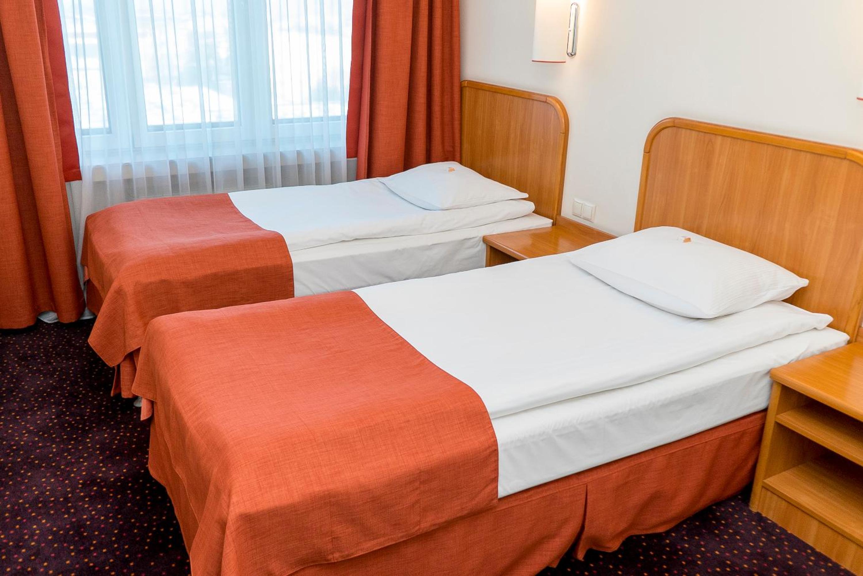 Double or Twin Room photo 3