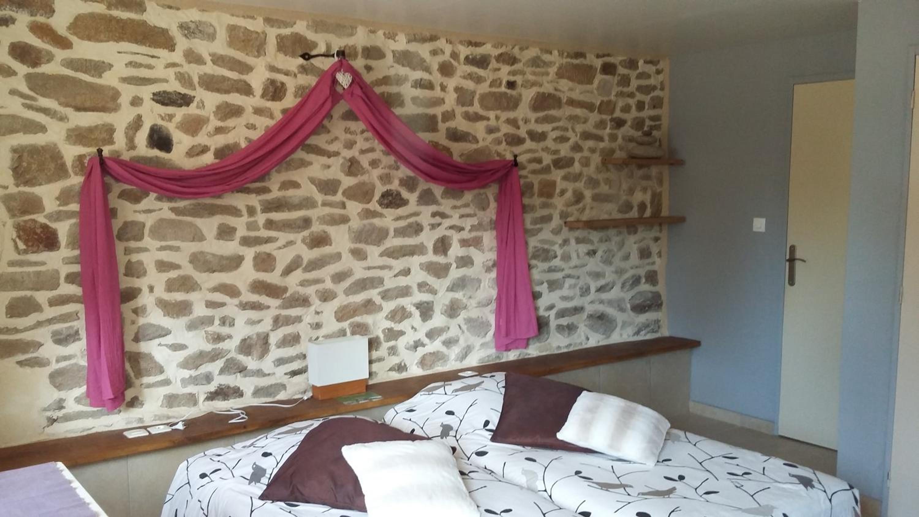 Double Room with Pool View photo 3