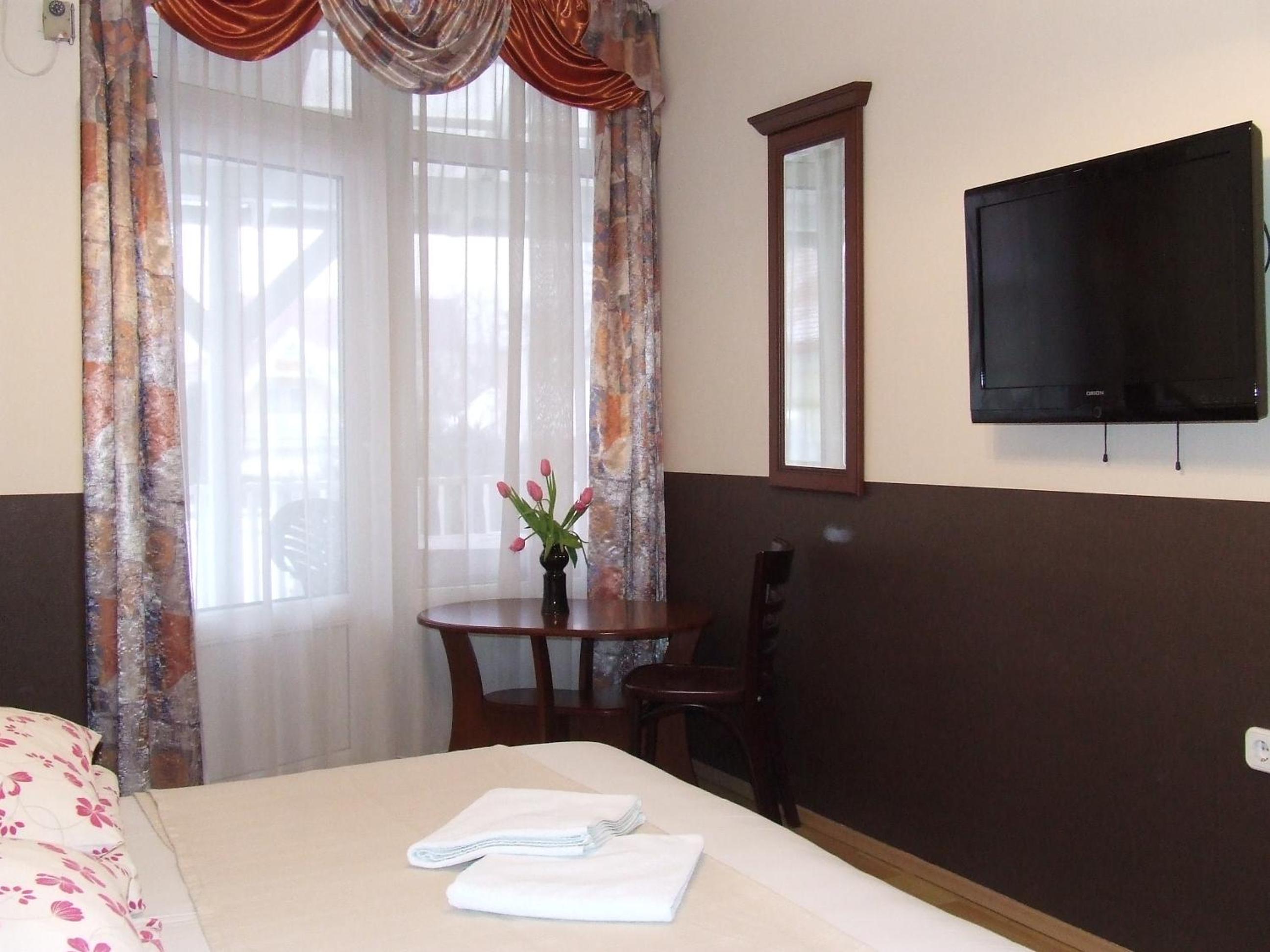 Duplex Quadruple Room - Photo 8