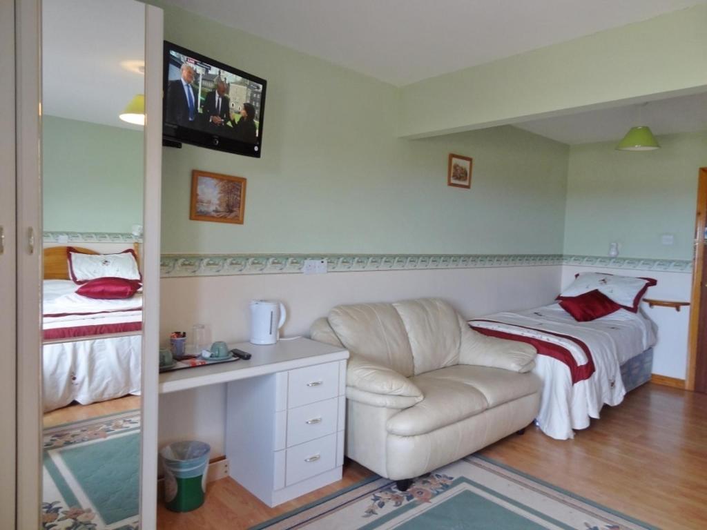 Twin Room with Sea View photo 2