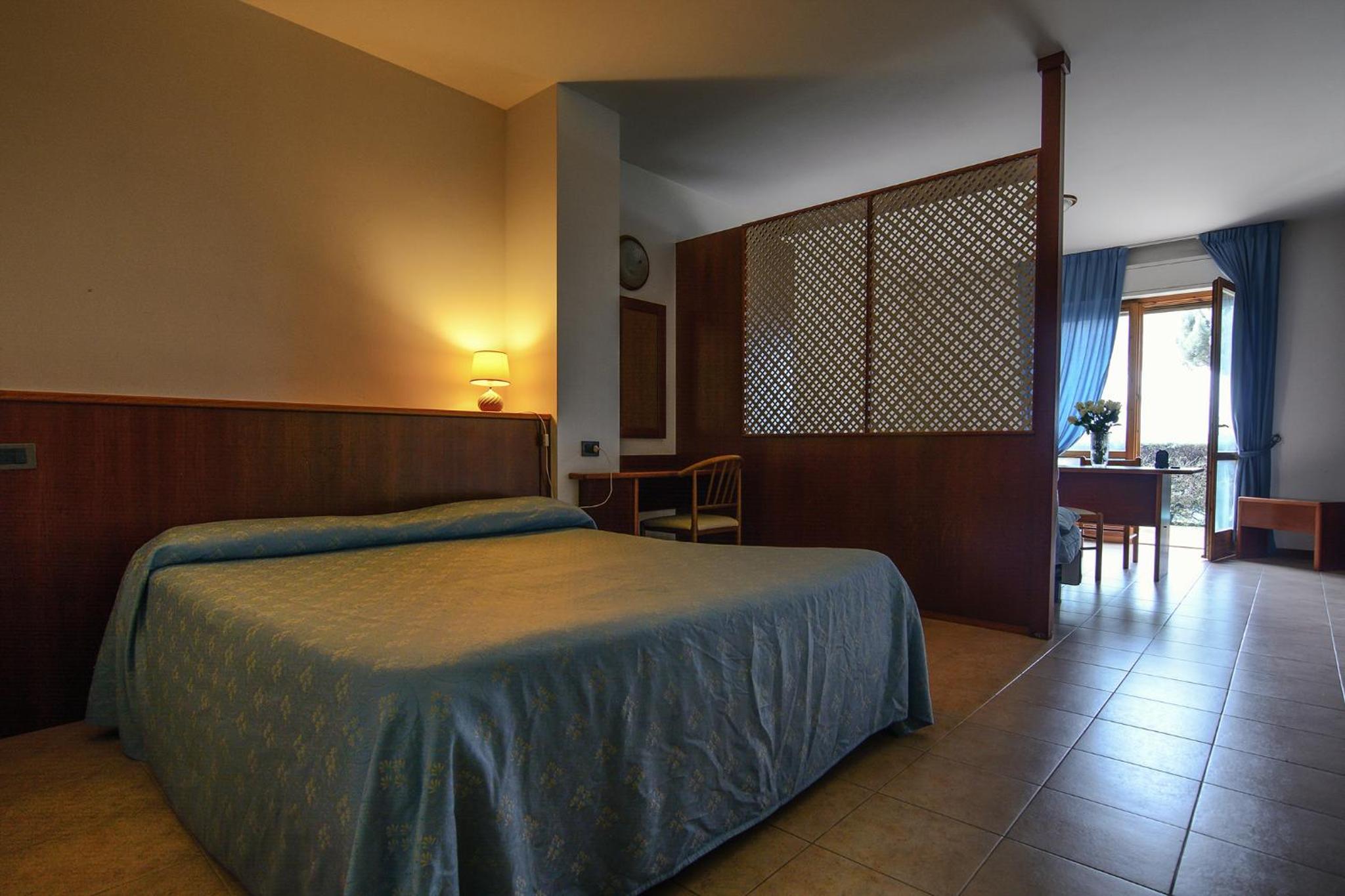 Superior Quadruple Room - Photo 3