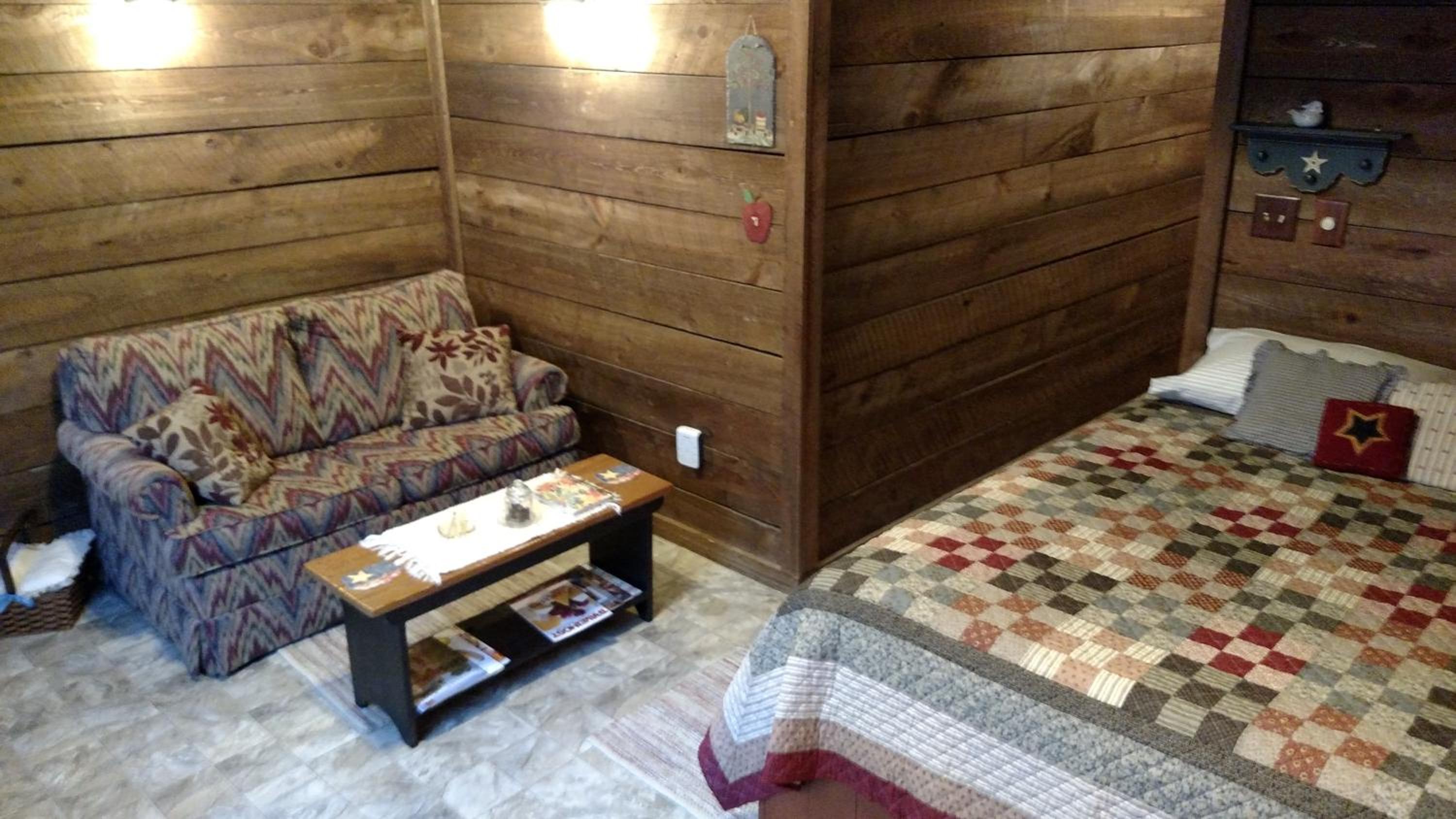 Queen Room with Garden View photo 3