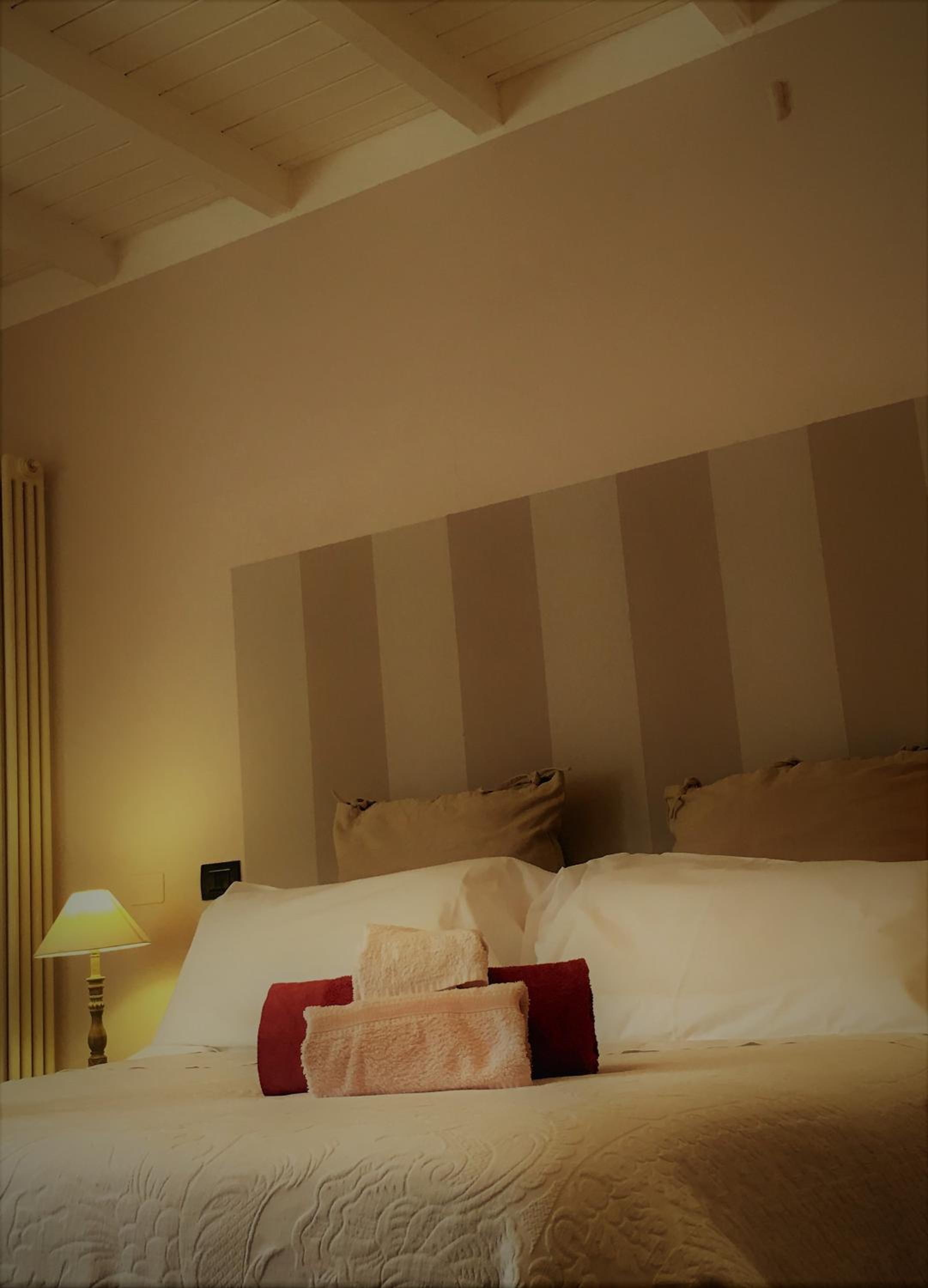 Double Room with Private Bathroom - Photo 1