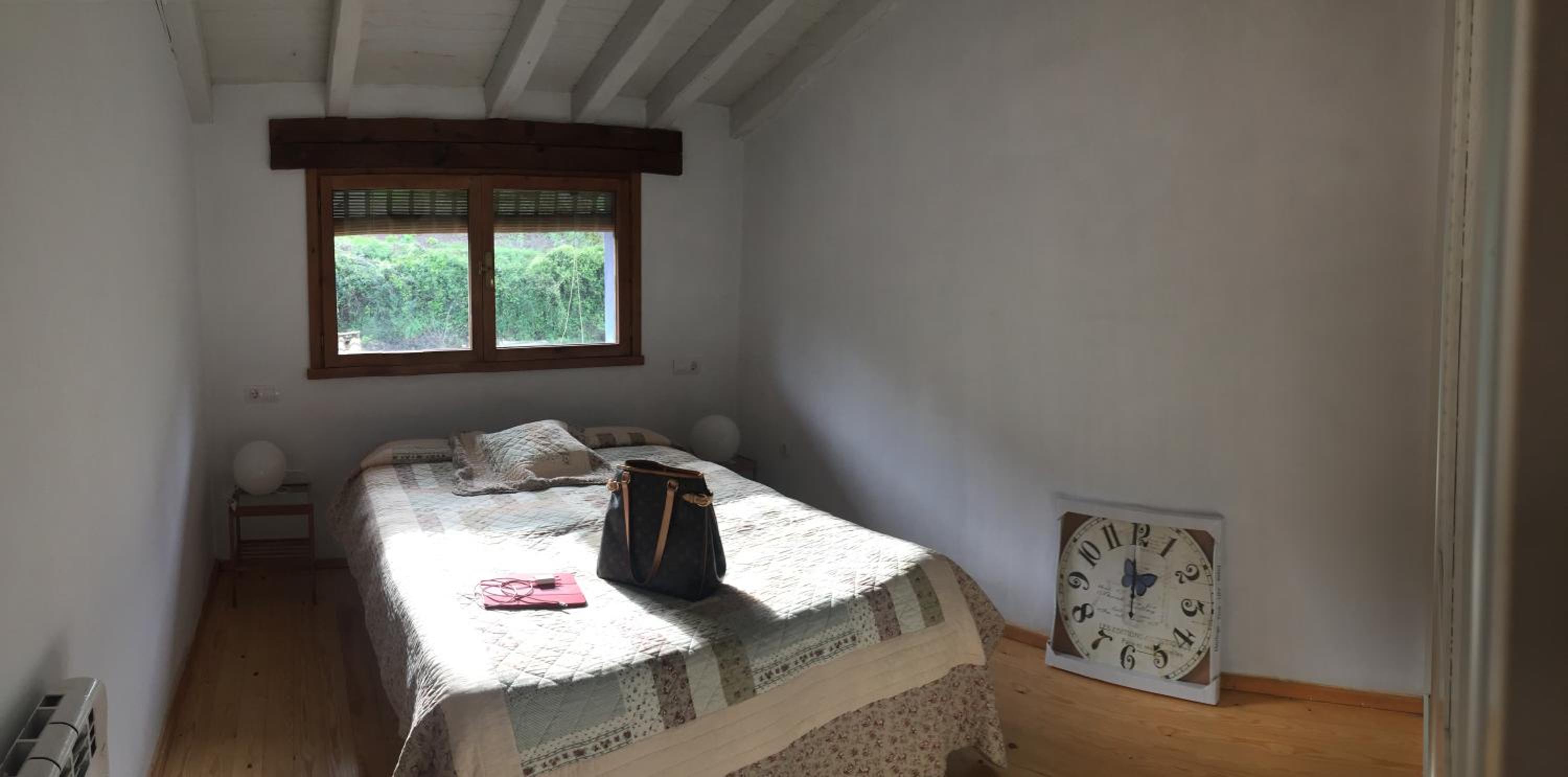 Three-Bedroom House photo 3
