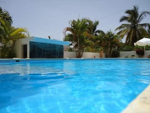 Apartment with Pool View